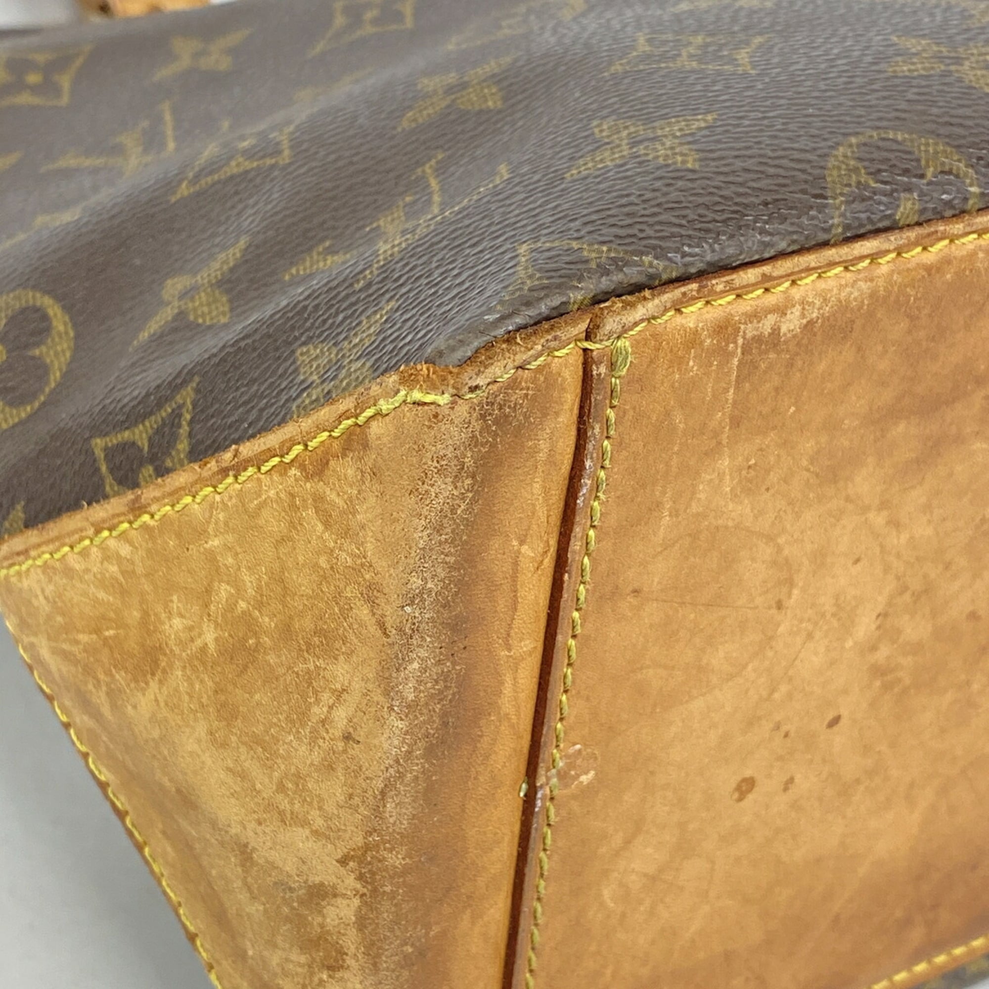 Louis Vuitton Brown Tote Bag (Pre-Owned)