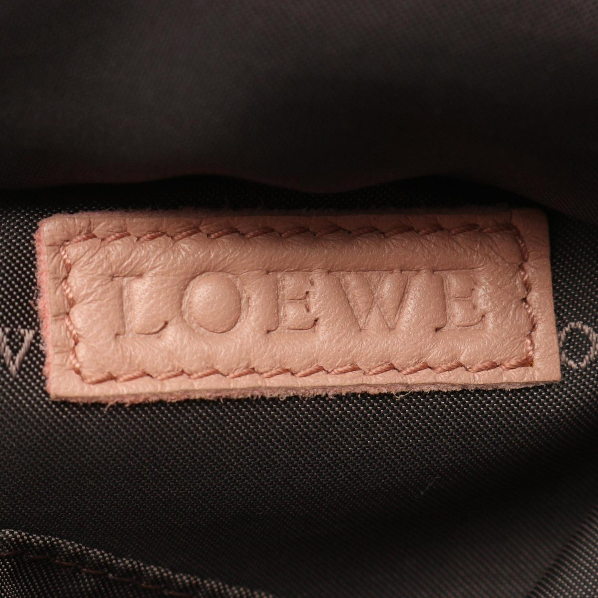 Loewe Nappa Aire Pink Leather Handbag (Pre-Owned)