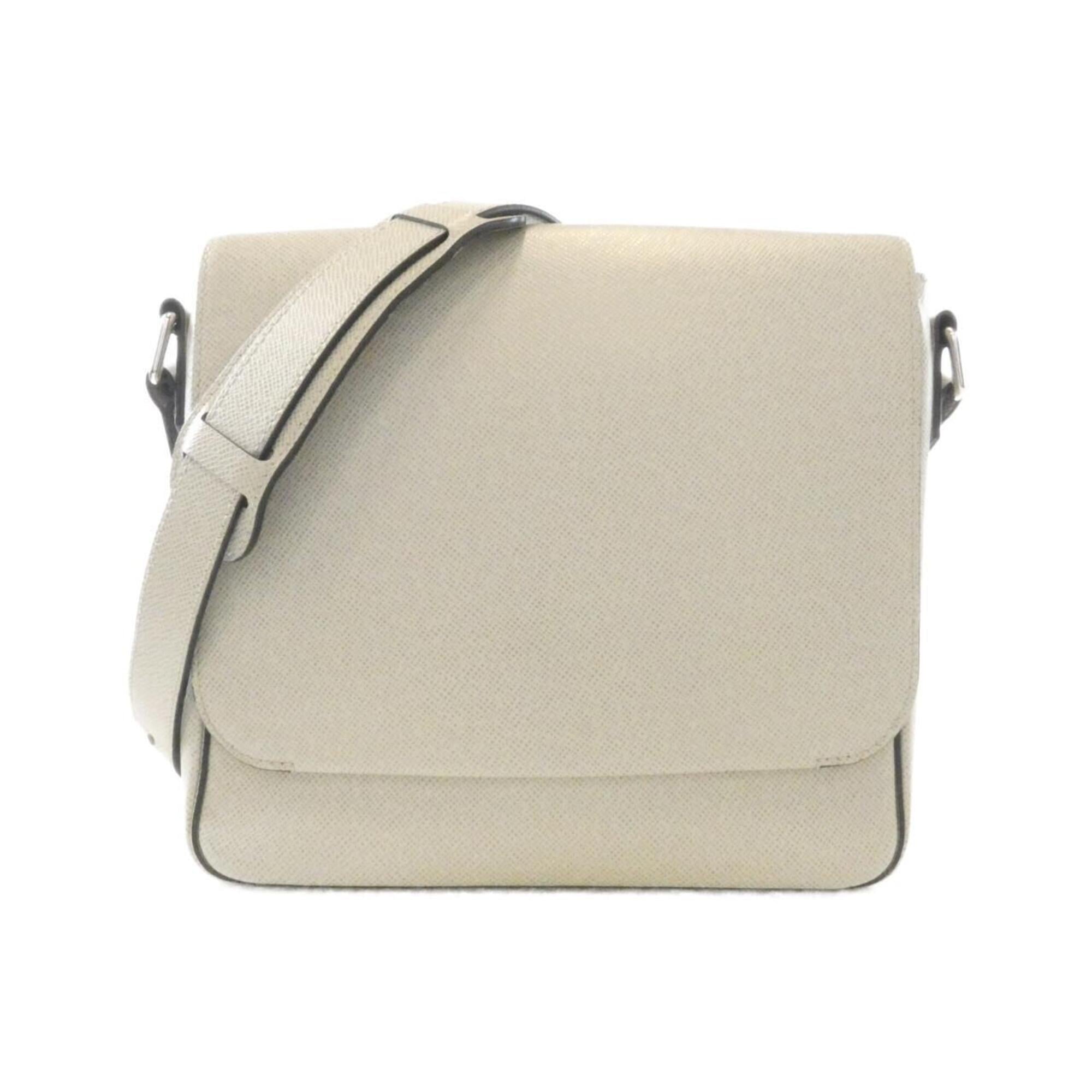 Louis Vuitton Polaire Leather Shoulder Bag (Pre-Owned)