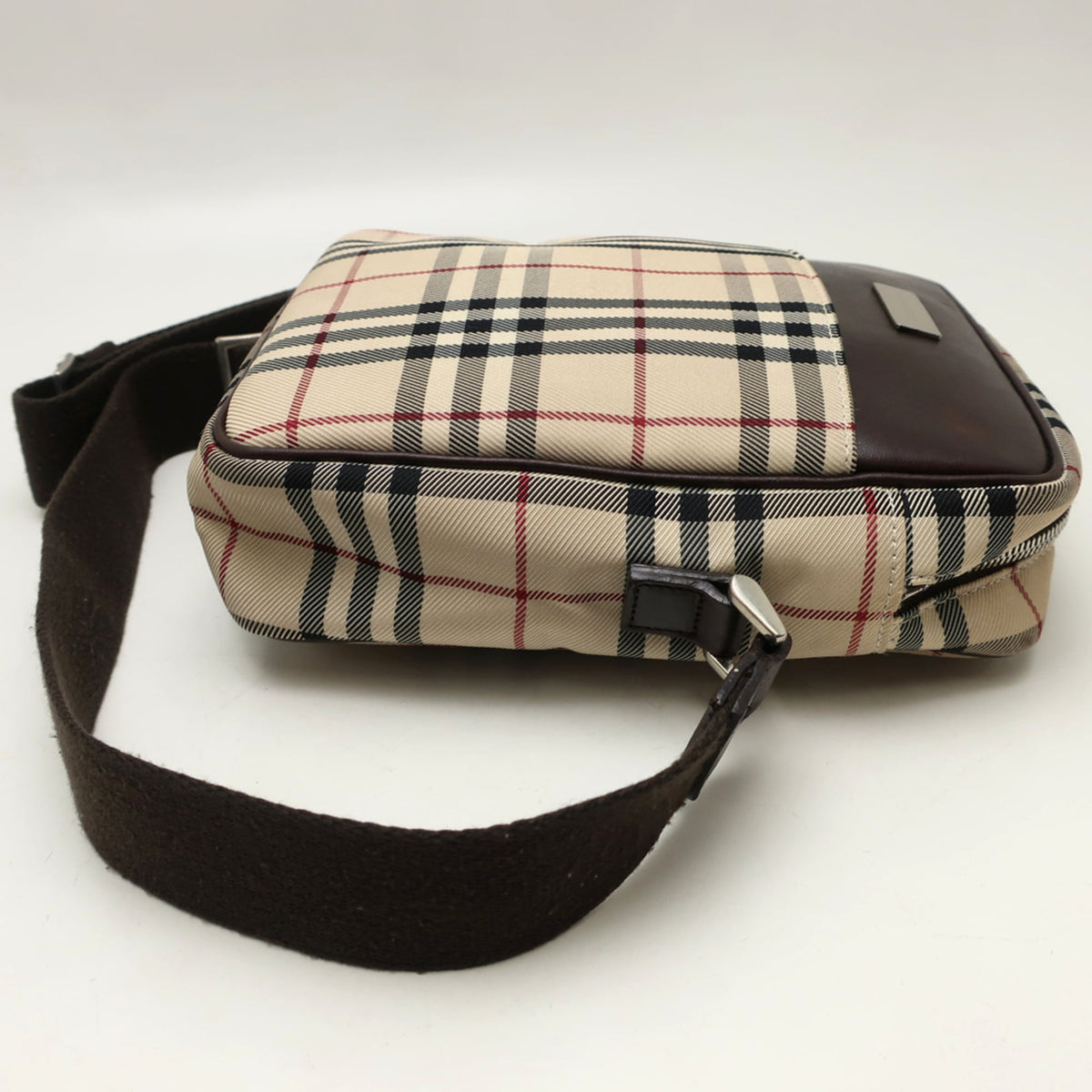 Burberry Nylon Canvas Leather Shoulder Bag (Pre-Owned)