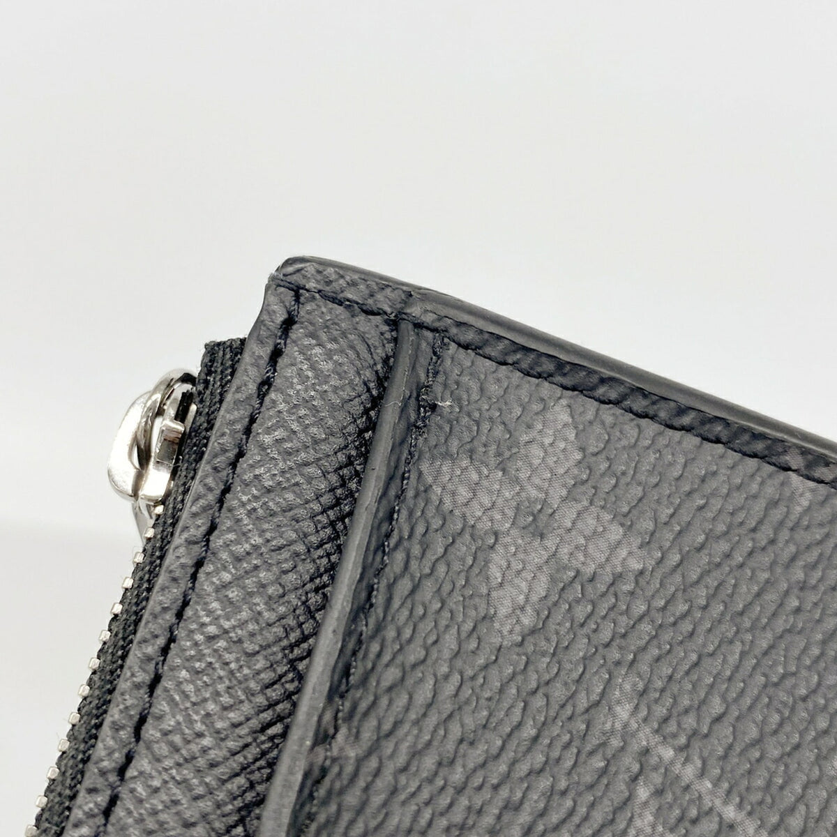 Louis Vuitton Black Gray Coin Purse/Coin Case (Pre-Owned)