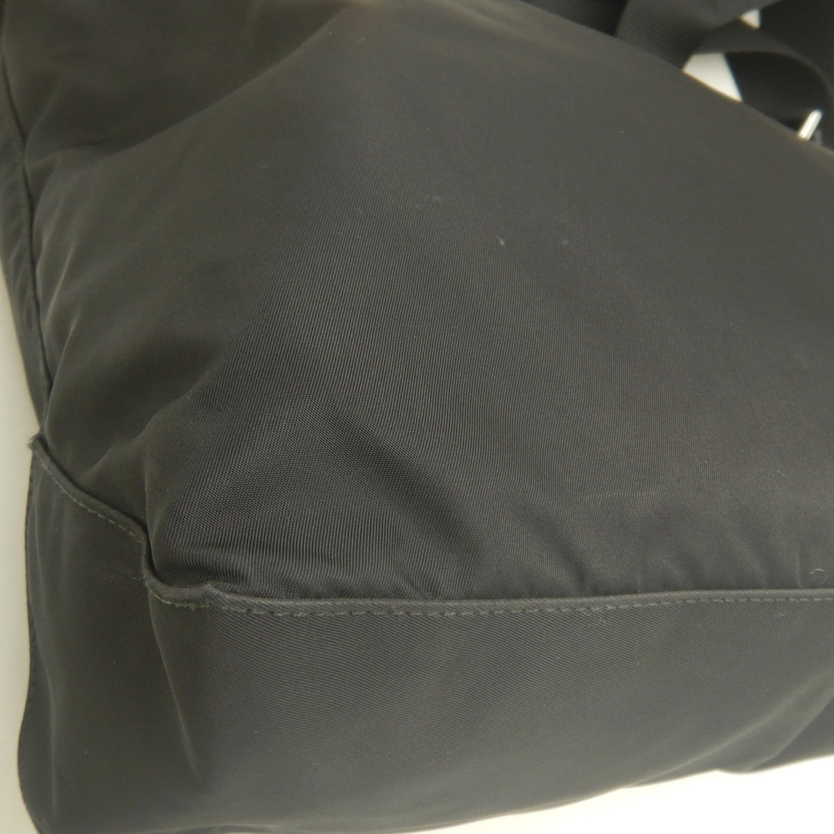 Prada Nero Nylon Tote Bag (Pre-Owned)