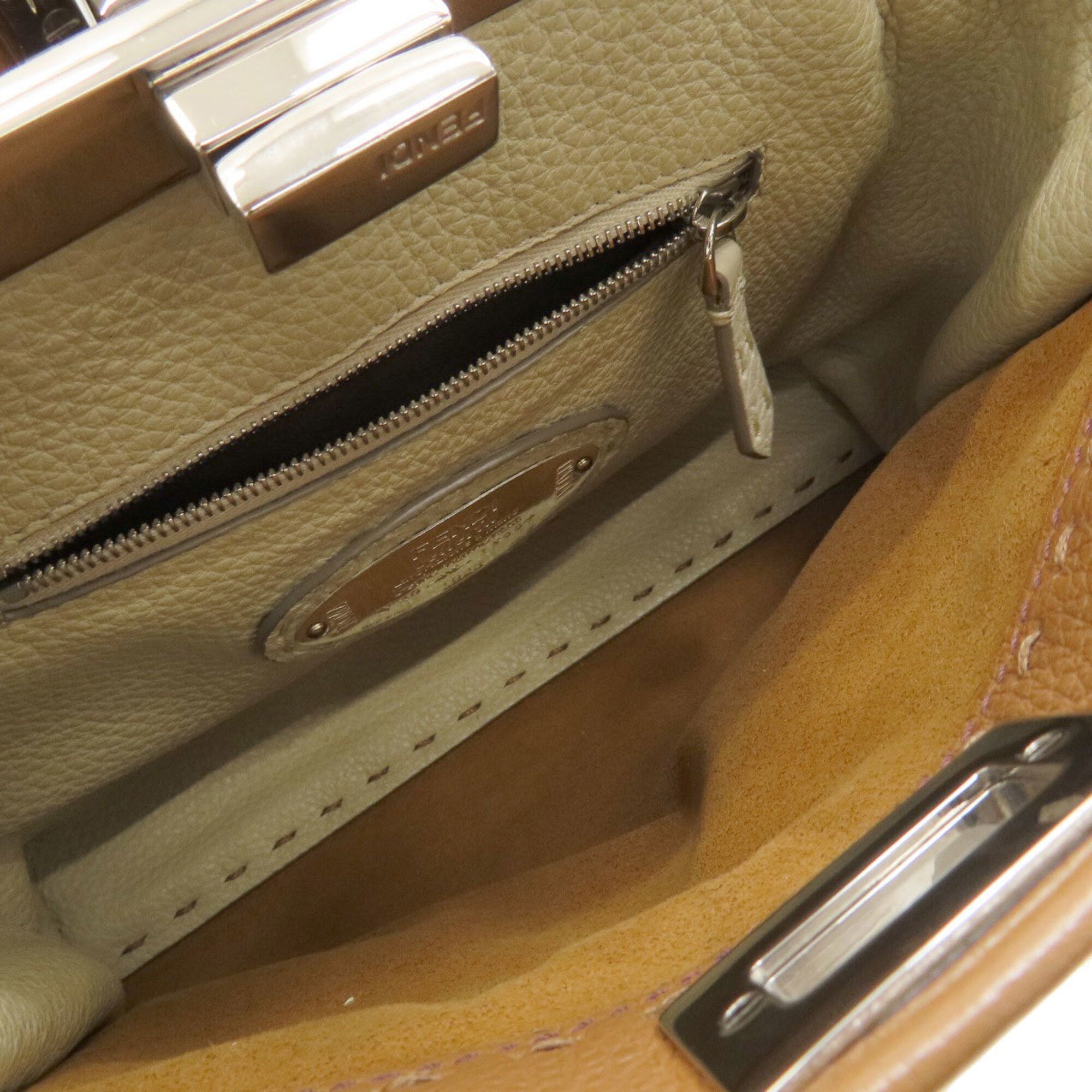 Fendi Peekaboo Brown Leather Handbag (Pre-Owned)