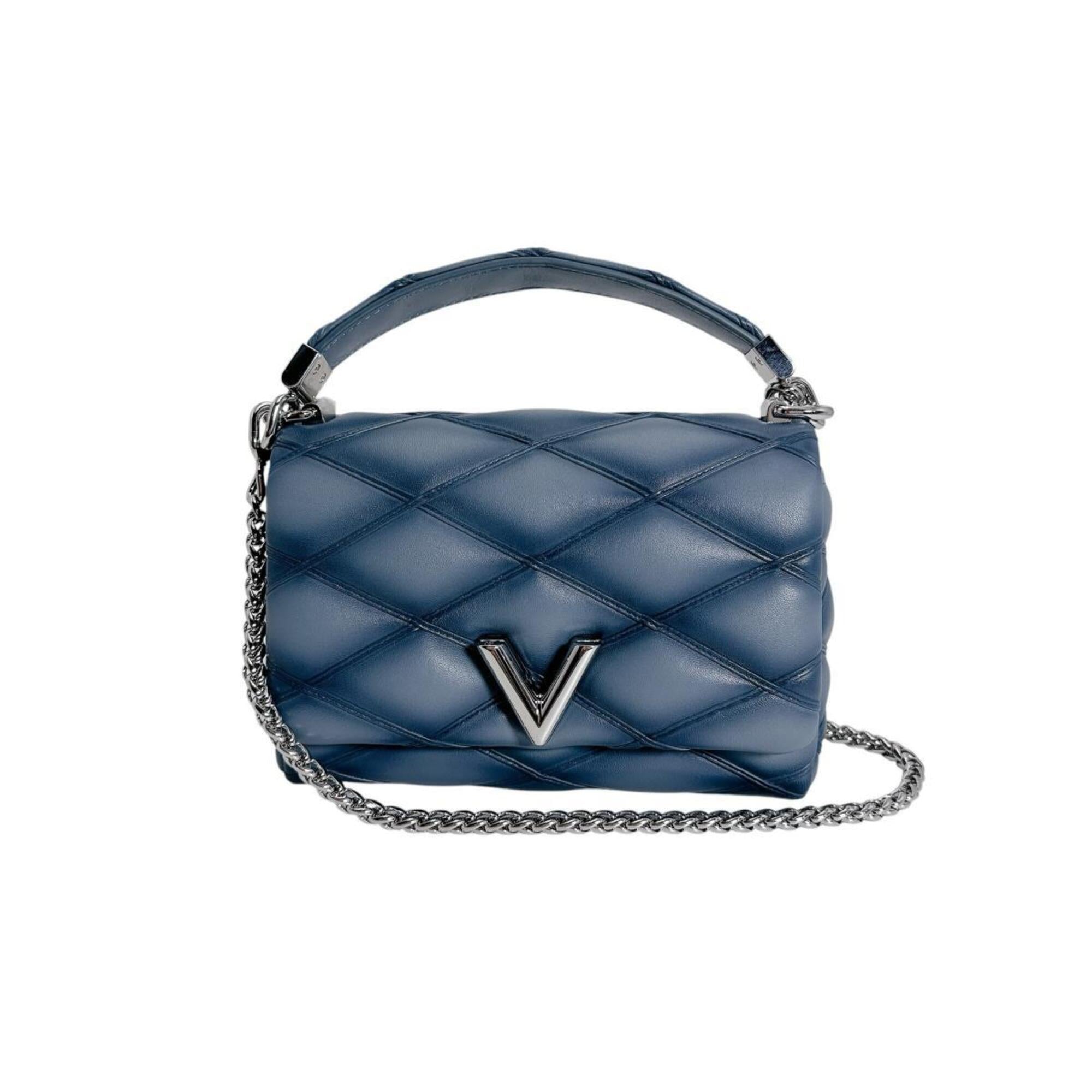 Louis Vuitton Blue Leather Handbag (Pre-Owned)