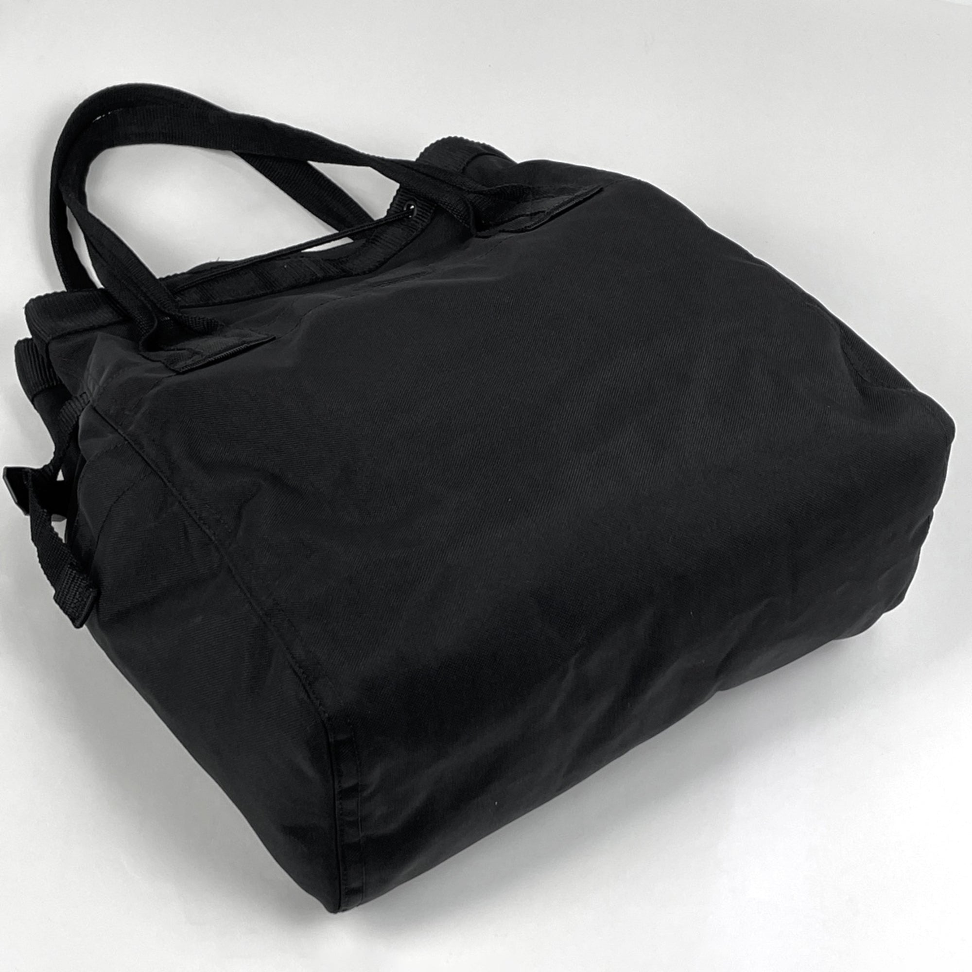 Balenciaga Black Nylon Tote Bag (Pre-Owned)