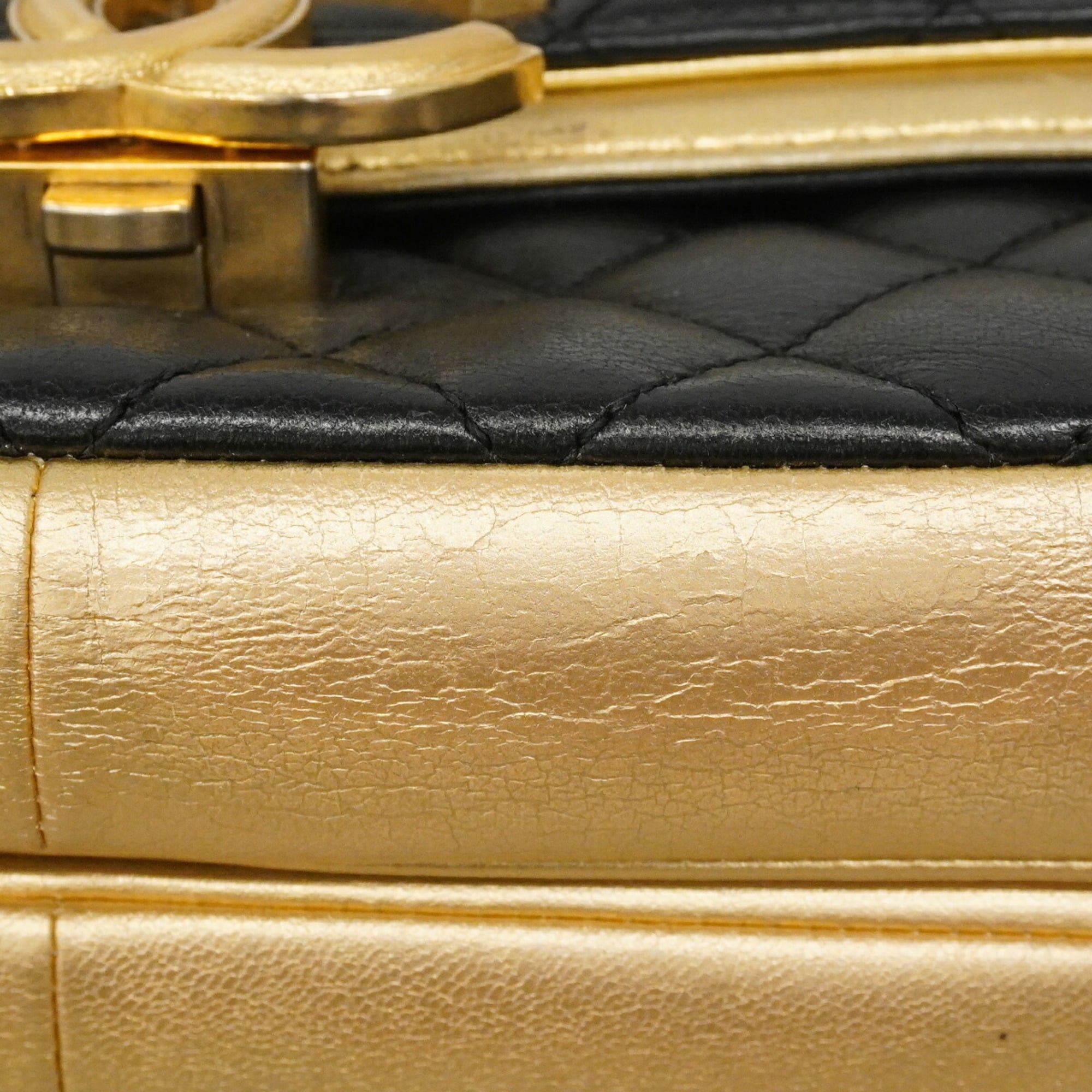 Chanel Black Gold Leather Shoulder Bag (Pre-Owned)