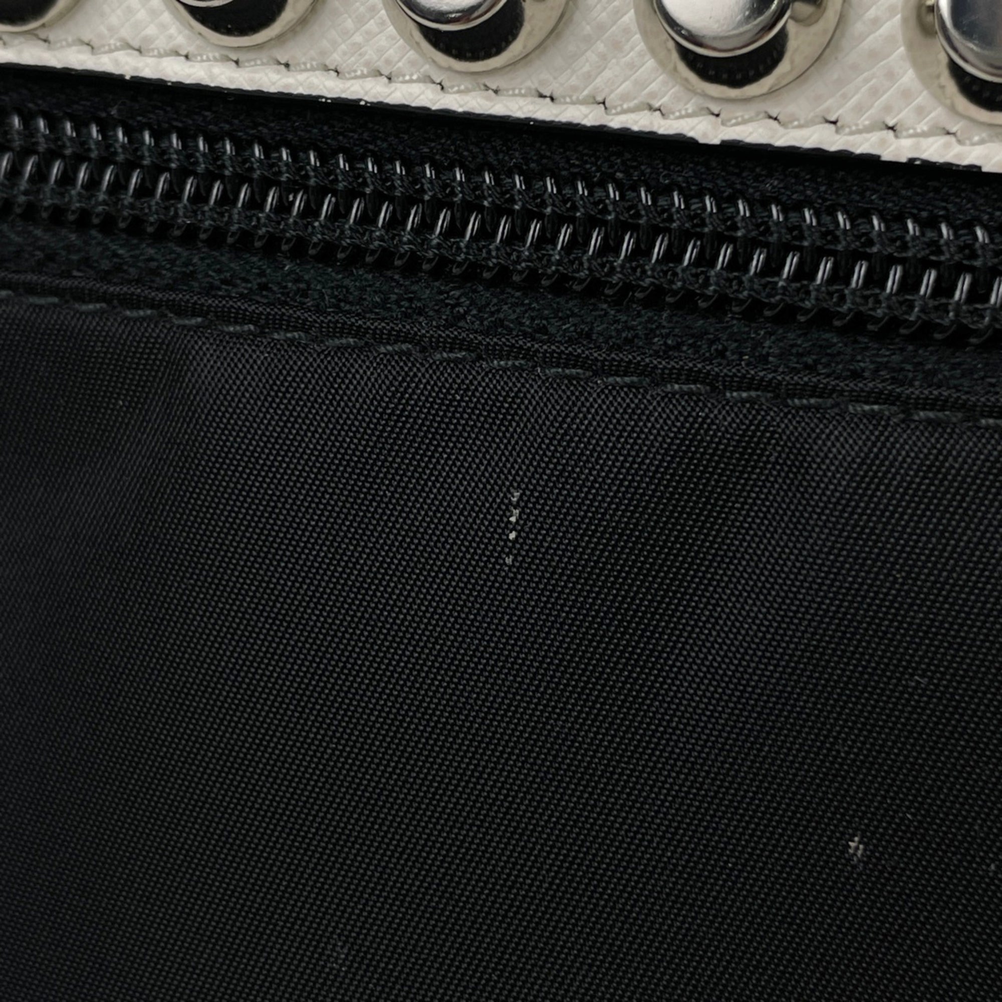 Prada Black Nylon Shoulder Bag (Pre-Owned)