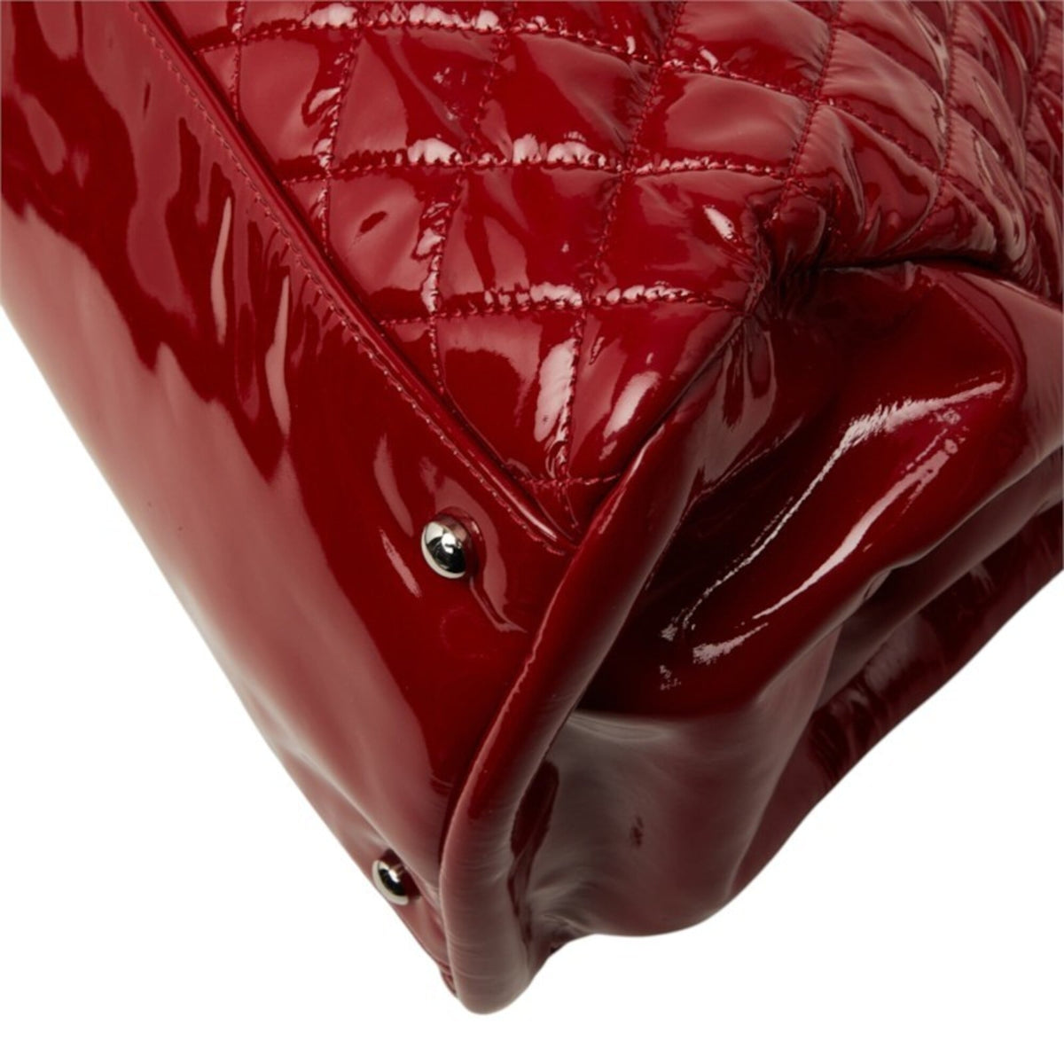 Chanel Red Color Leather Shoulder Bag Tote Bag (Pre-Owned)