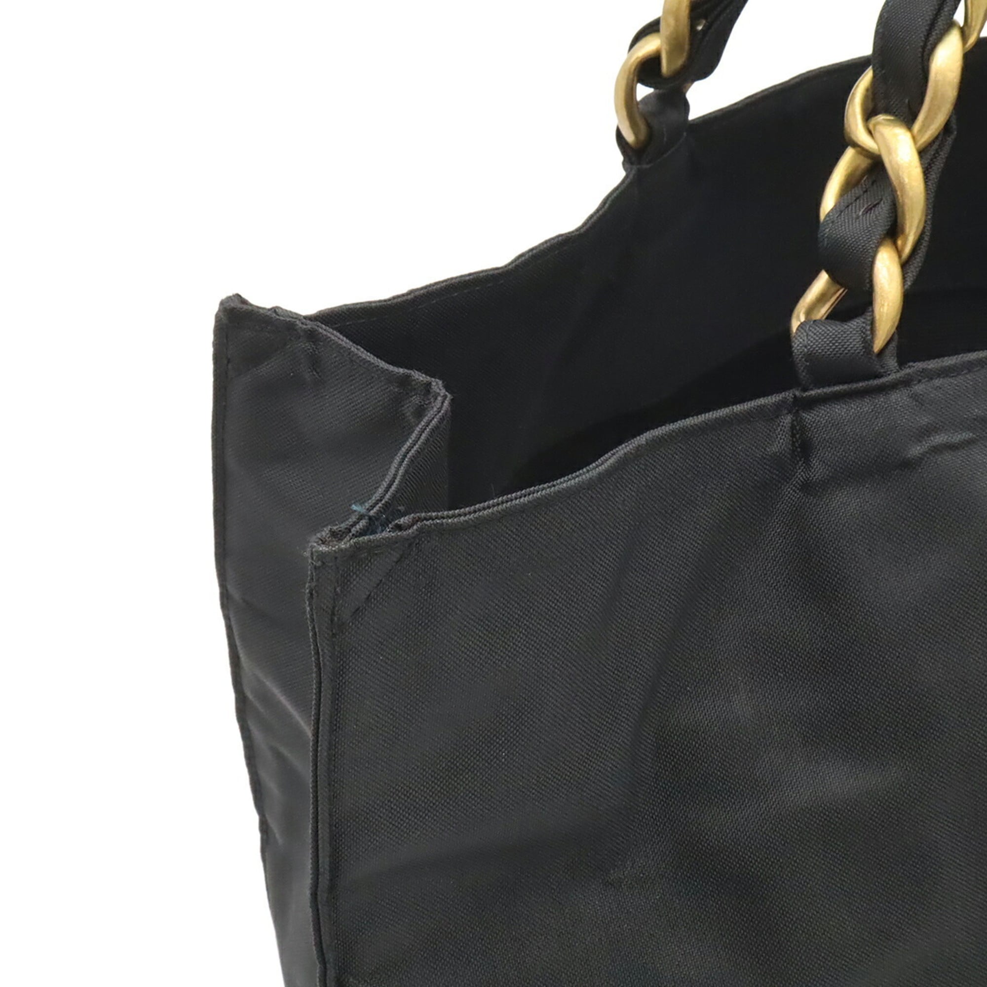 Chanel Black White Nylon Canvas Shoulder Bag Tote Bag (Pre-Owned)