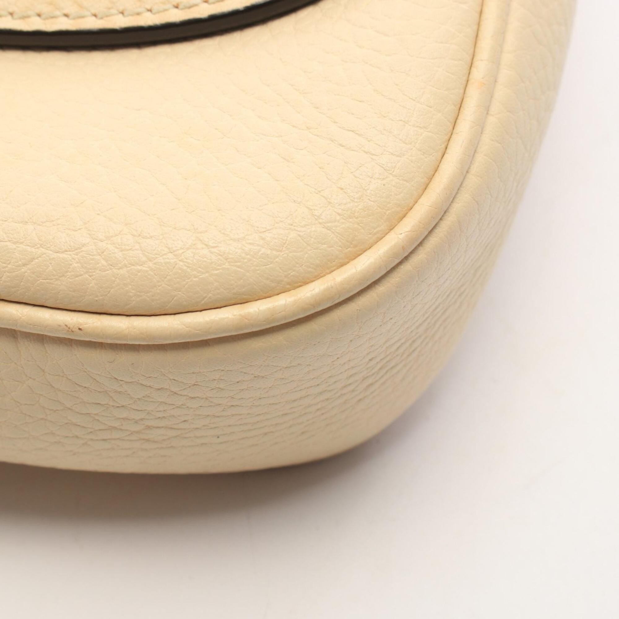 Gucci Ivory Leather Handbag Shoulder Bag (Pre-Owned)