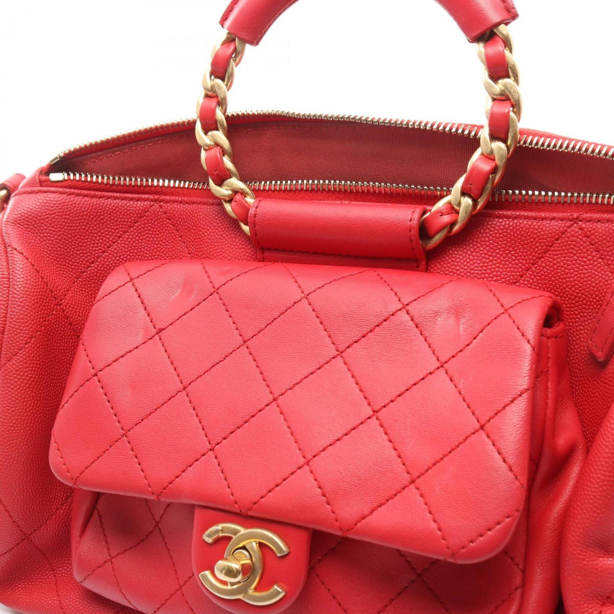 Chanel Red Color Leather Leather Shoulder Bag (Pre-Owned)