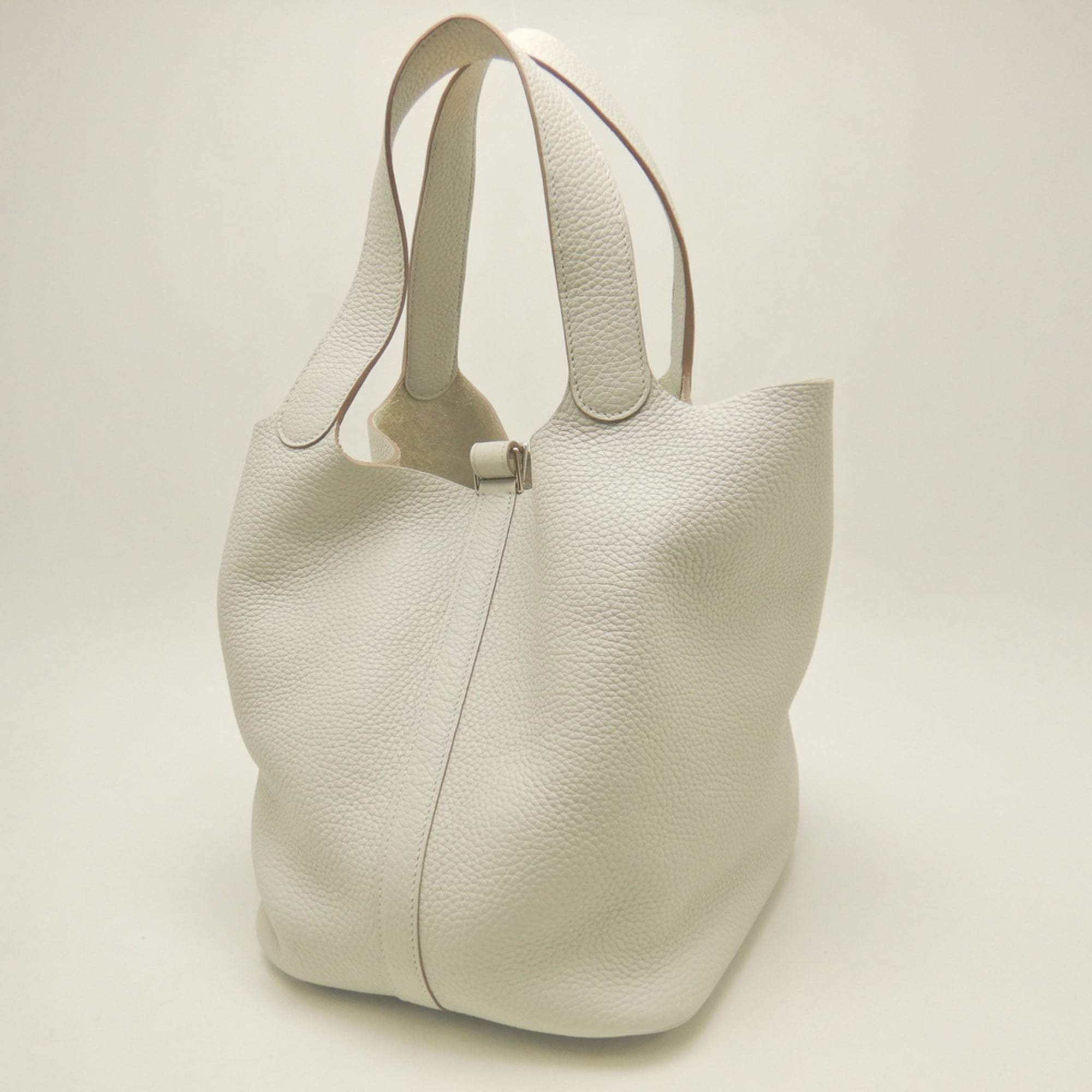 Hermes Pearl White White Taurillon Clemence Leather Handbag (Pre-Owned)
