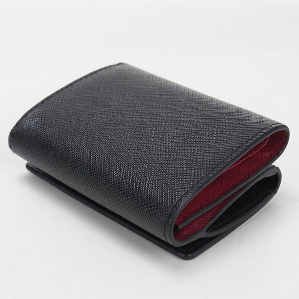 Prada Black Leather Wallet (Tri-Fold) (Pre-Owned)