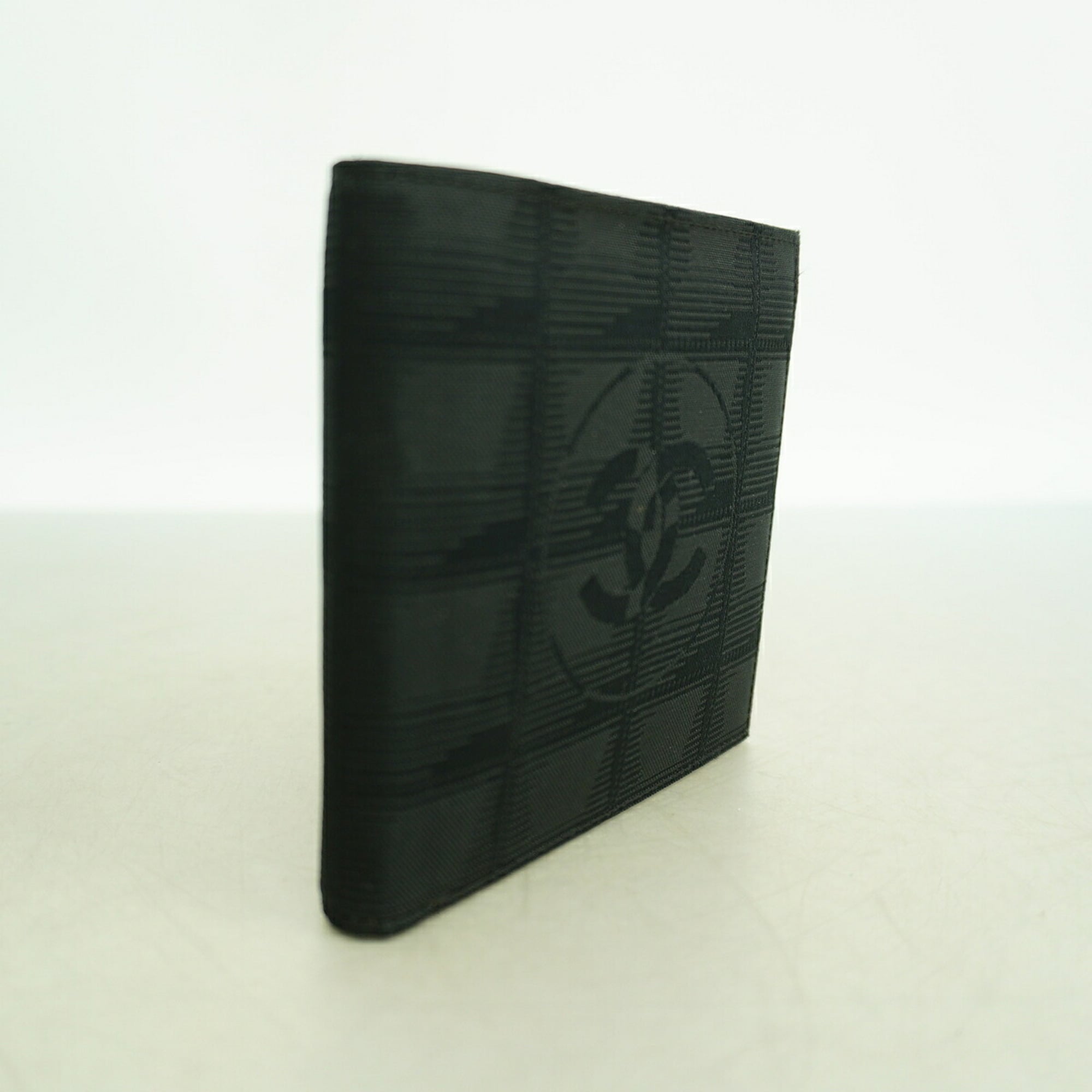 Chanel Black Nylon Canvas Wallet (Bi-Fold) (Pre-Owned)