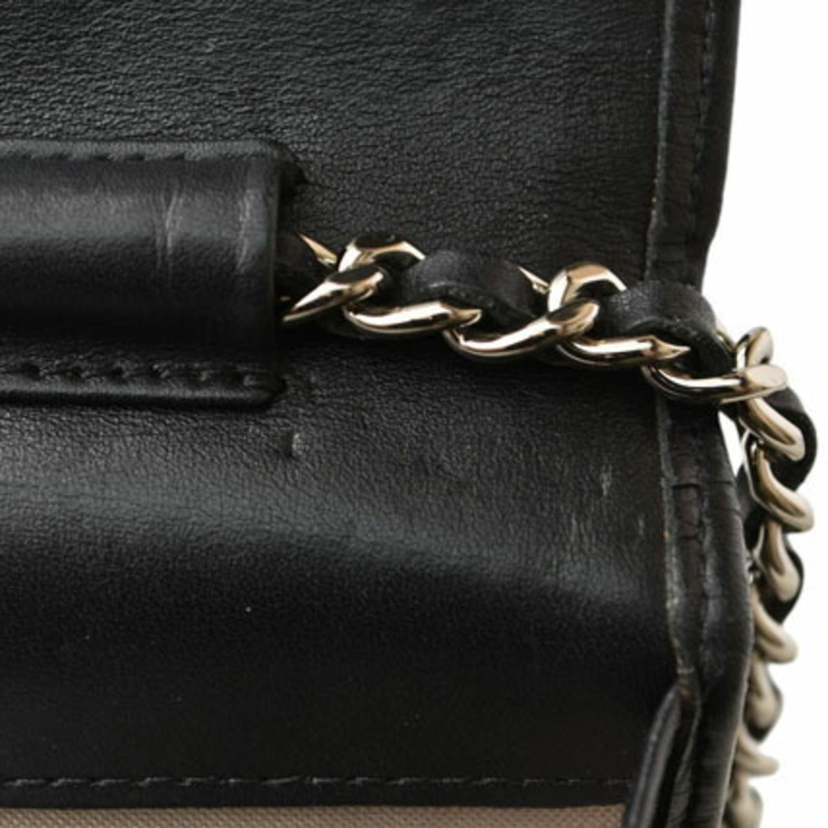 Chanel Black Leather Chain/Shoulder Wallet (Pre-Owned)