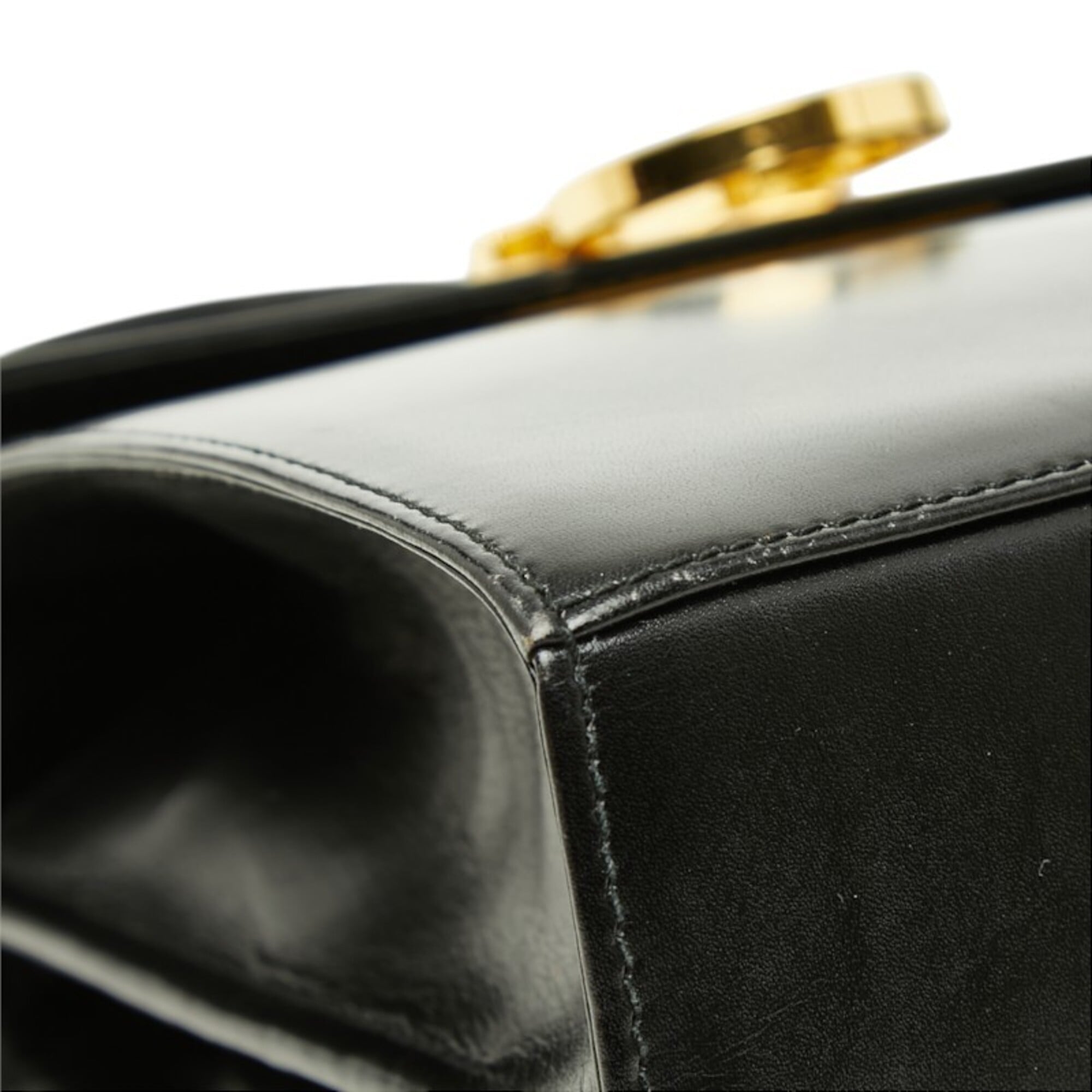 Salvatore Ferragamo Black Leather Handbag Shoulder Bag (Pre-Owned)