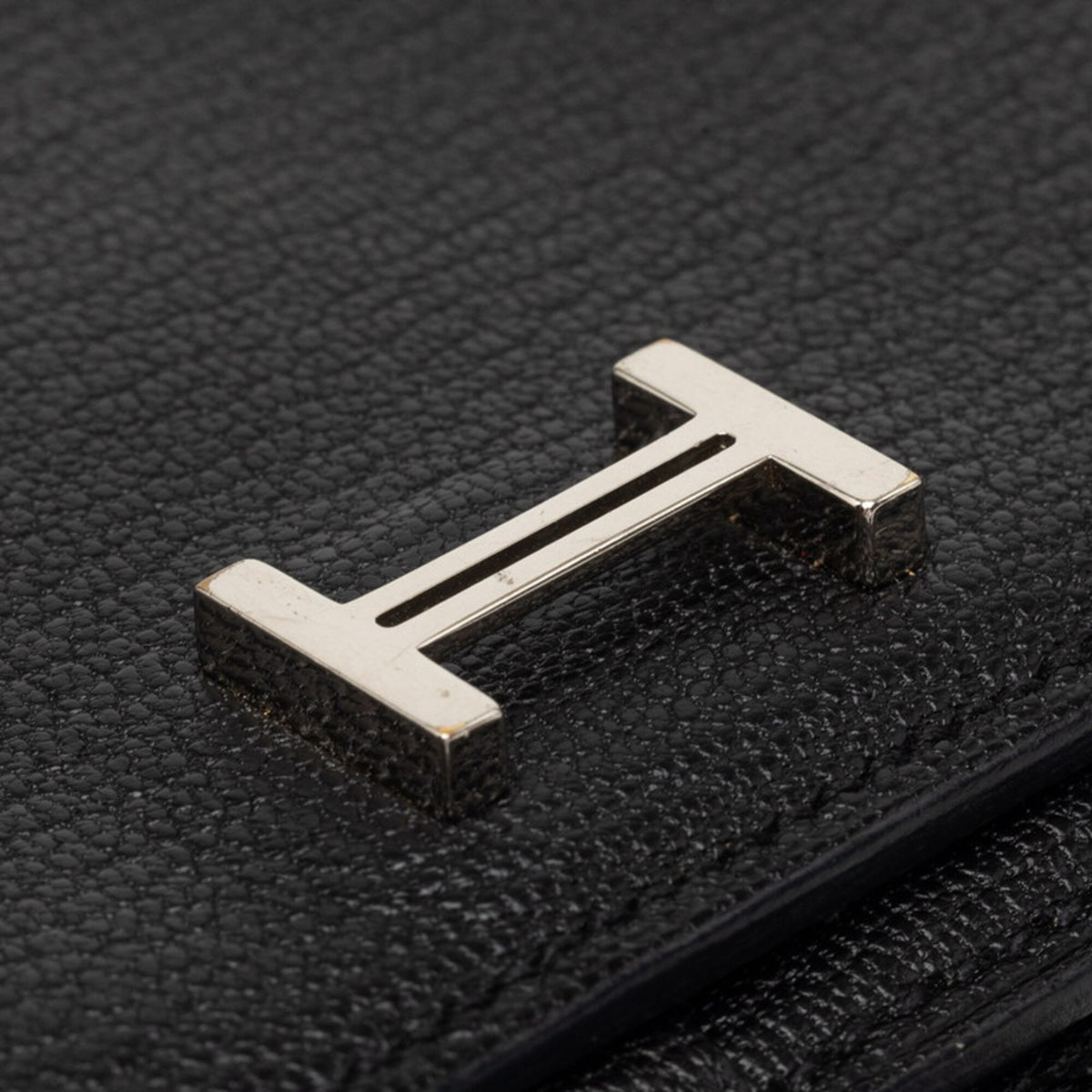 Hermes Noir Chevre Leather Long Wallet (Bi-Fold) (Pre-Owned)