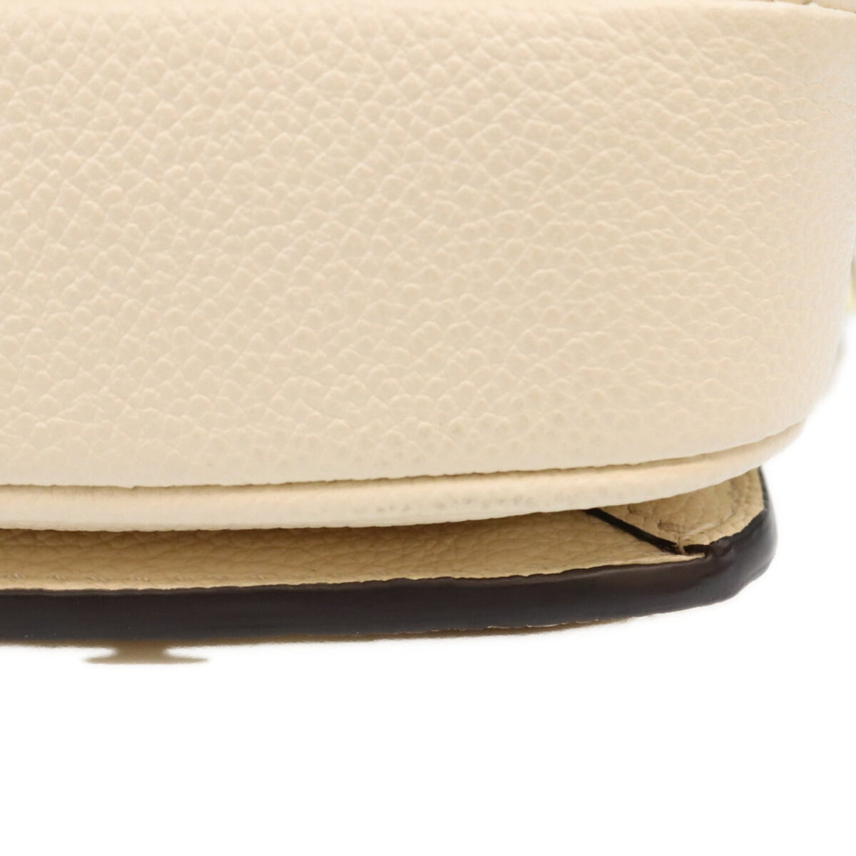 Louis Vuitton Beige Monogram Empreinte Shoulder Bag (Pre-Owned)