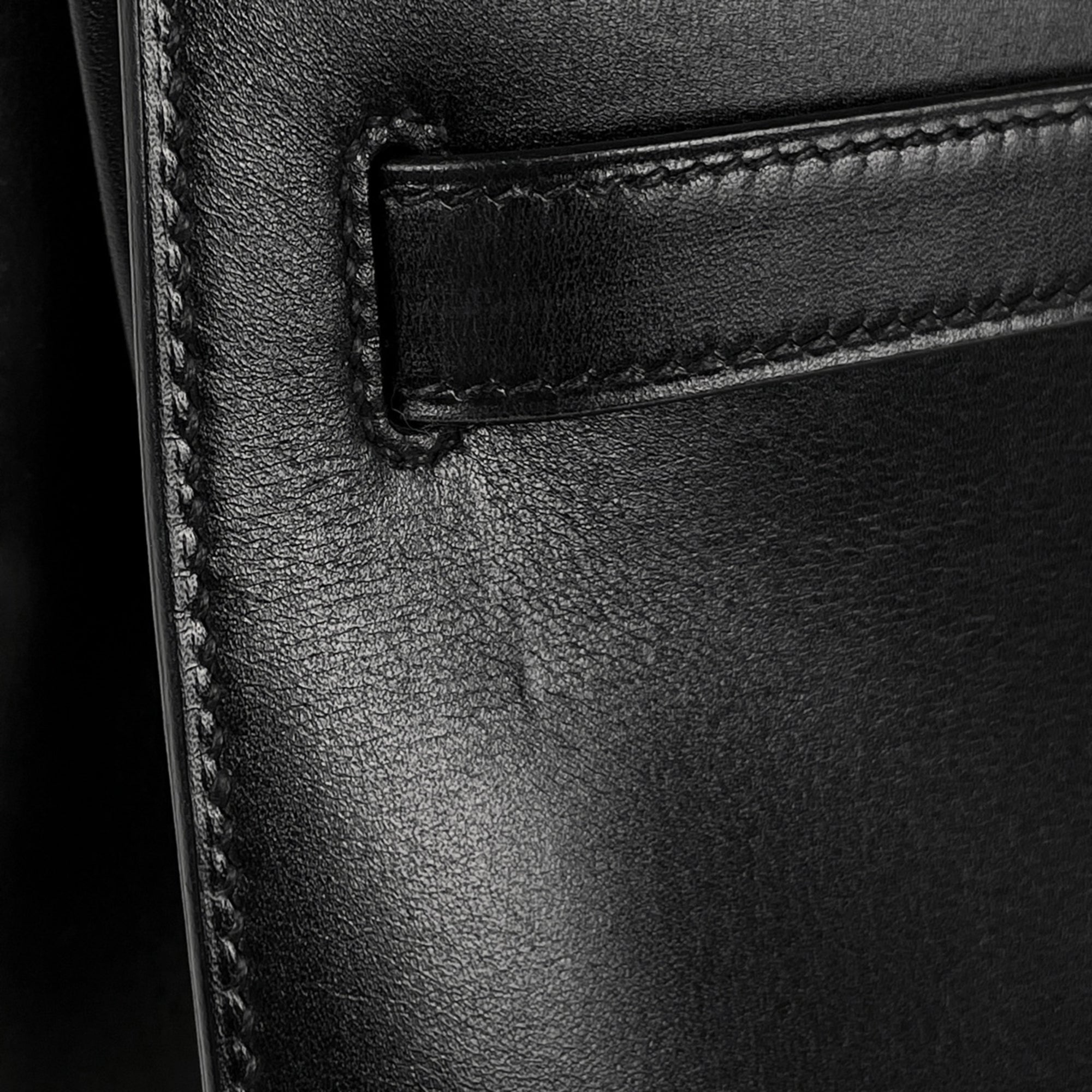 Hermes Black Box Calf Leather Handbag (Pre-Owned)