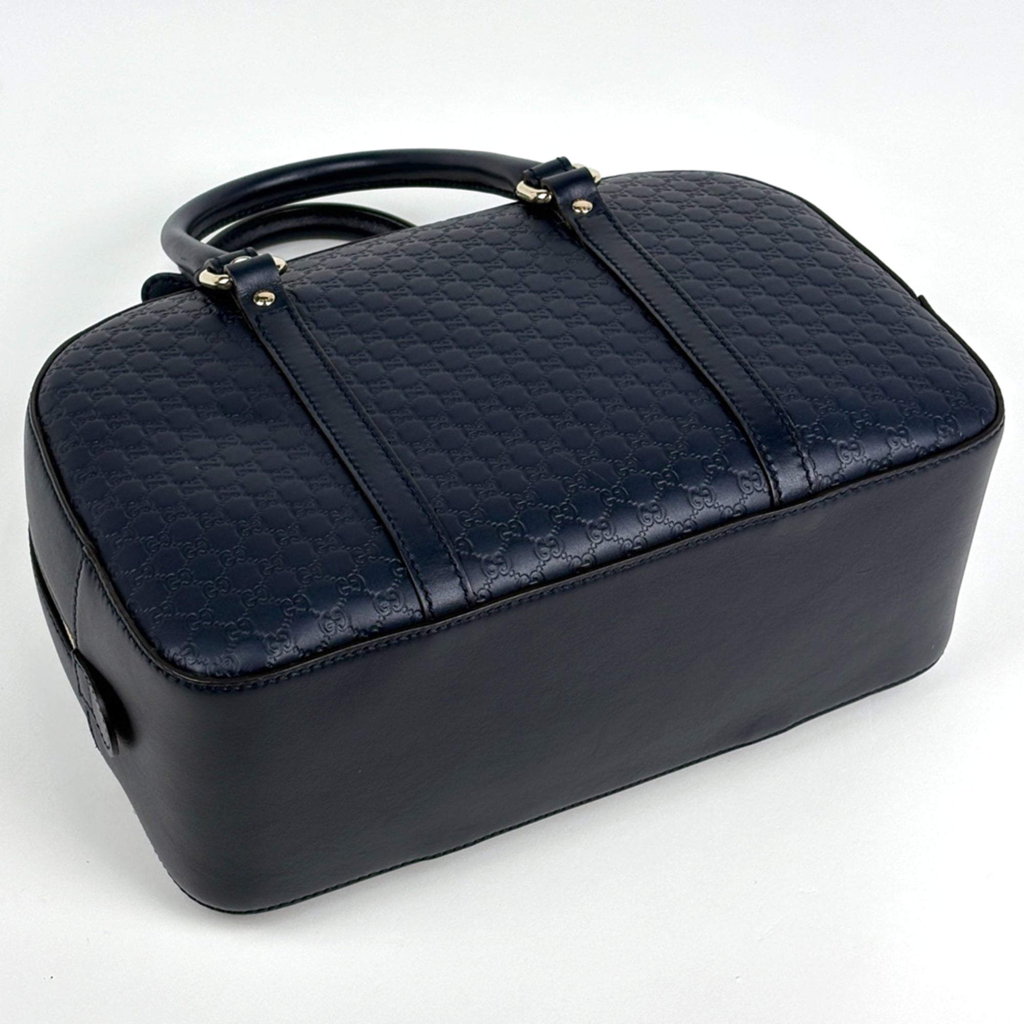 Gucci Navy Leather Handbag (Pre-Owned)