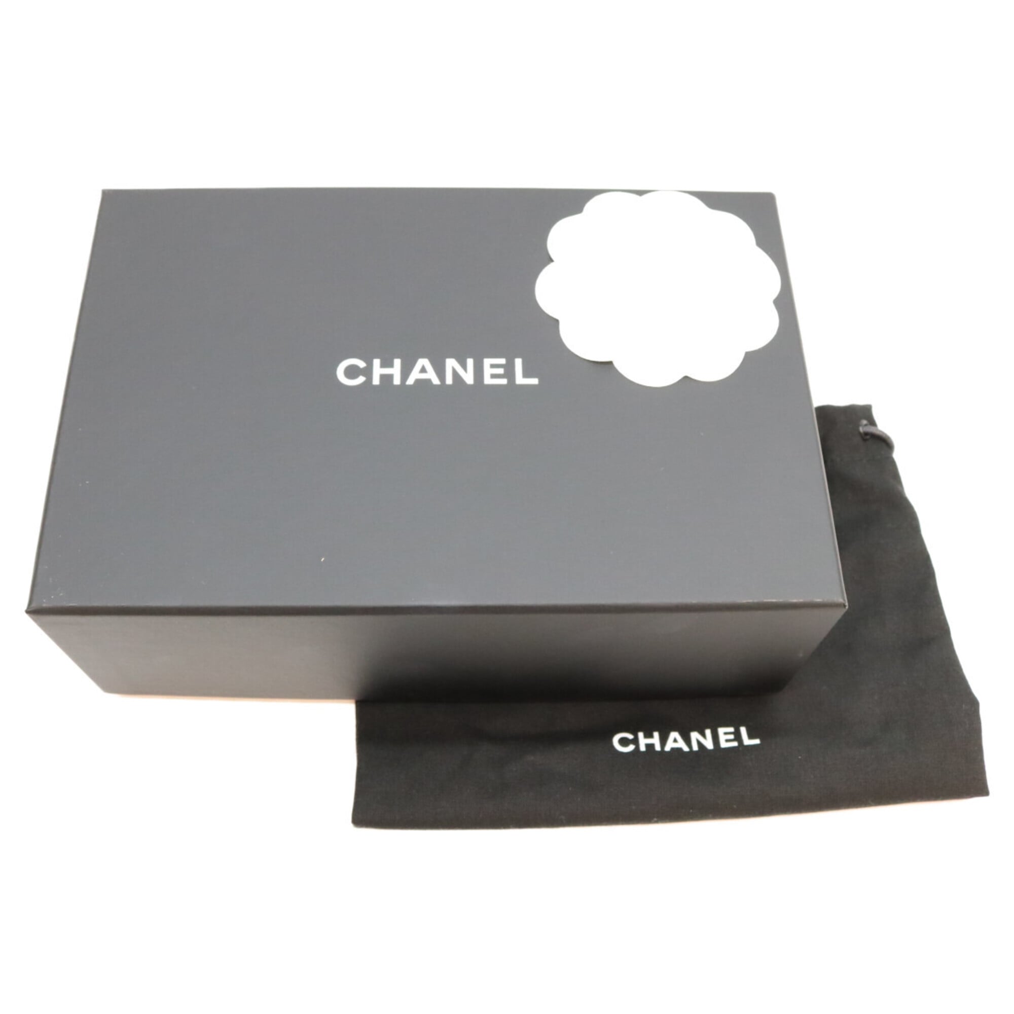 Chanel Gold Leather Shoulder Bag (Pre-Owned)