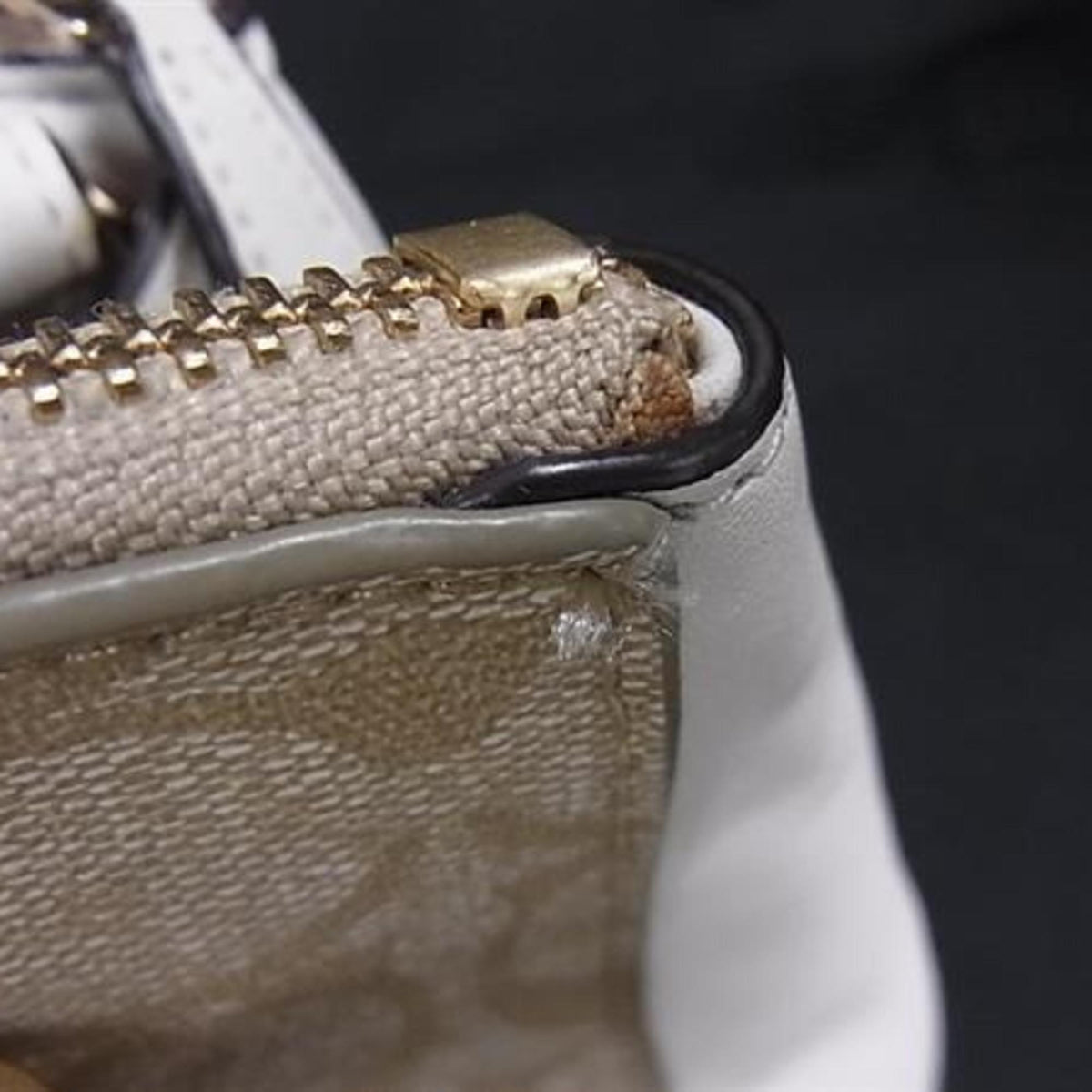 Coach Beige Ivory Pvc Leather Handbag Shoulder Bag Tote Bag (Pre-Owned)