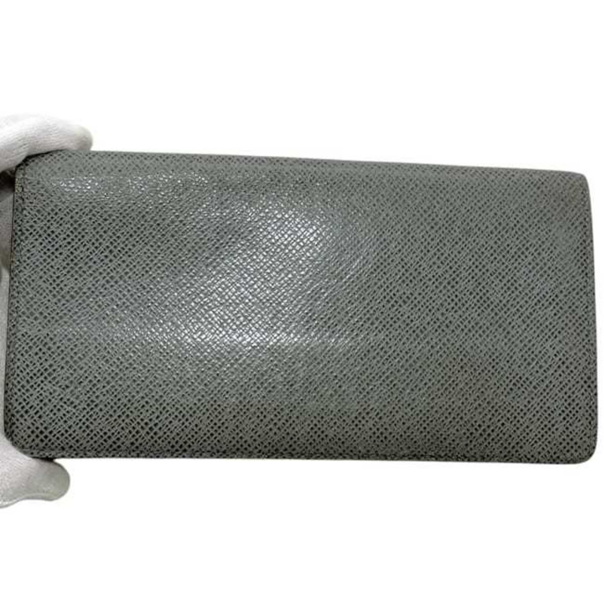 Louis Vuitton Glacier Gray Taiga Leather Long Wallet (Bi-Fold) (Pre-Owned)