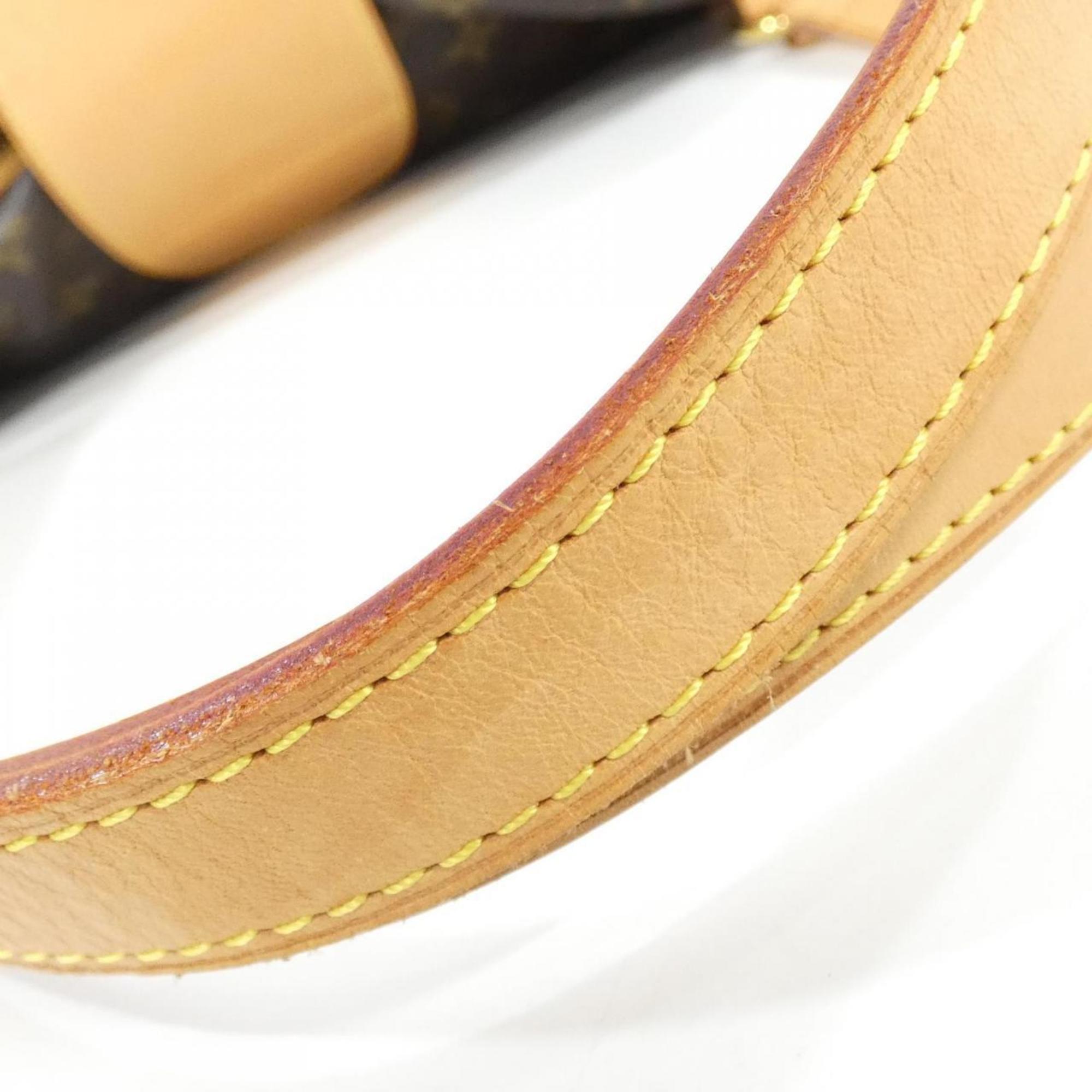 Louis Vuitton Brown Coated Canvas Shoulder Bag (Pre-Owned)