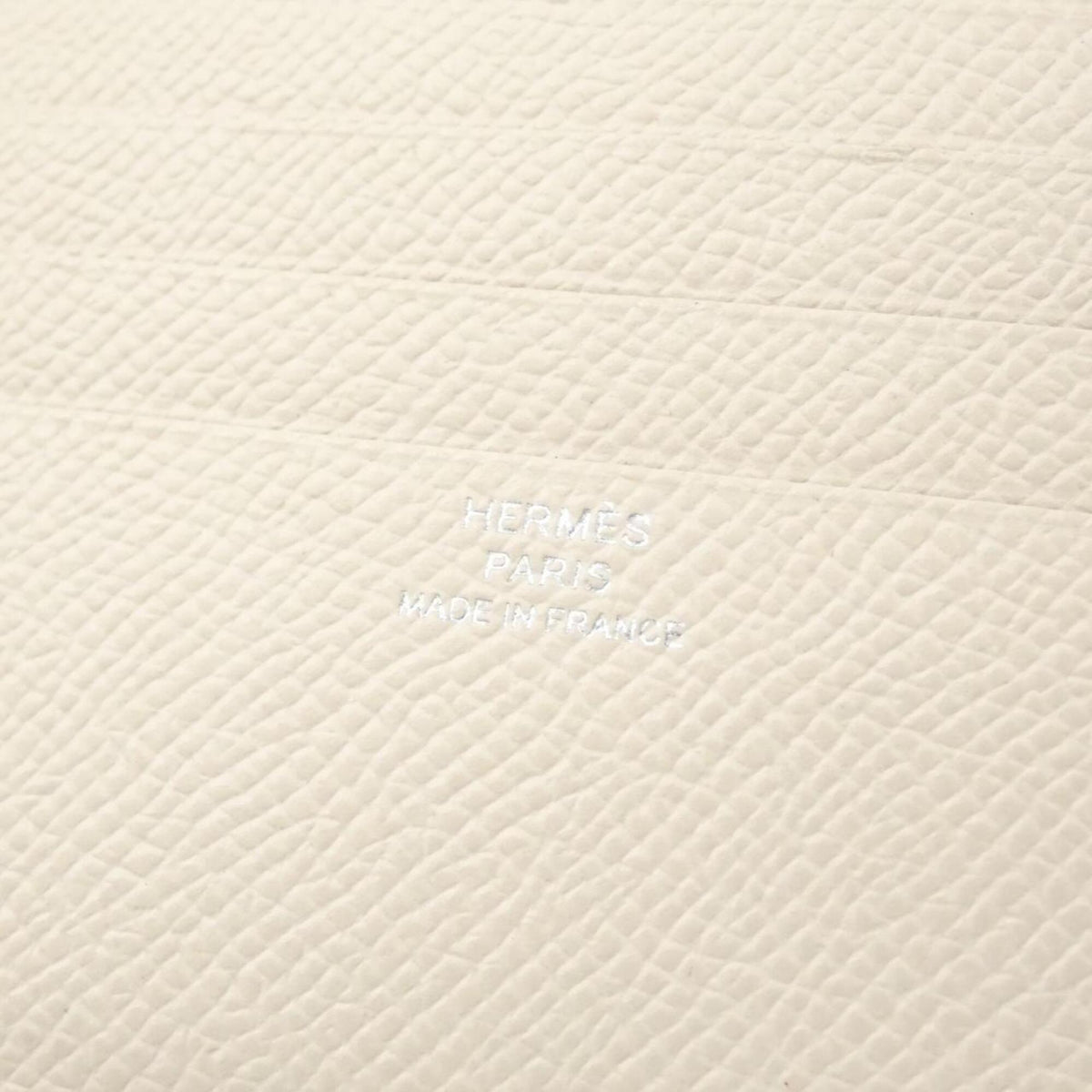Hermes Capucine White Epsom Leather Silk Wallet (Bi-Fold) (Pre-Owned)