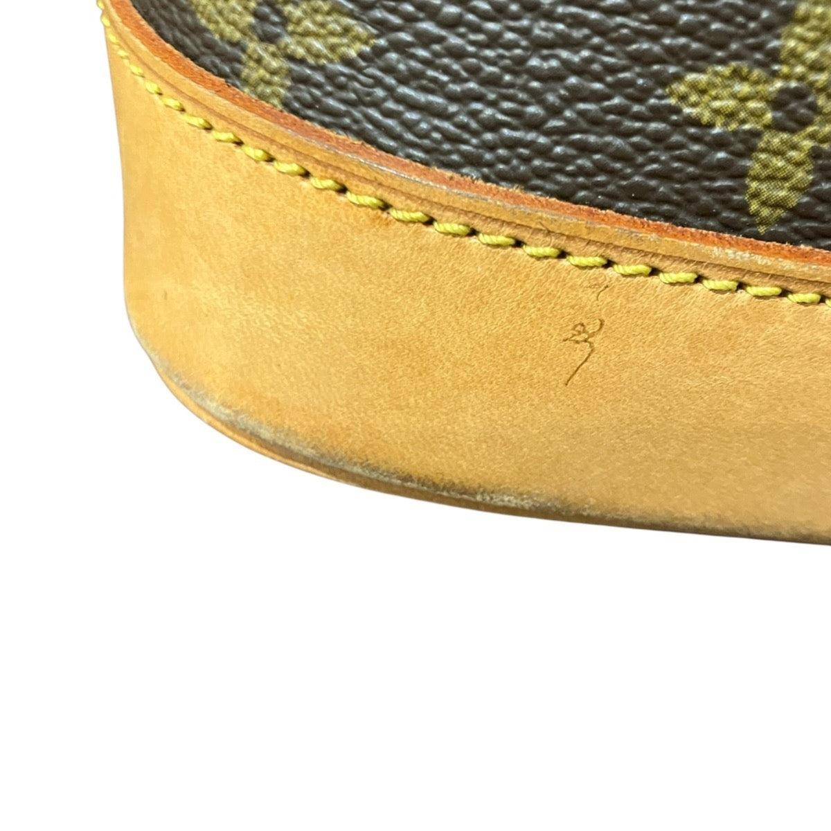 Louis Vuitton Brown Coated Canvas Handbag (Pre-Owned)