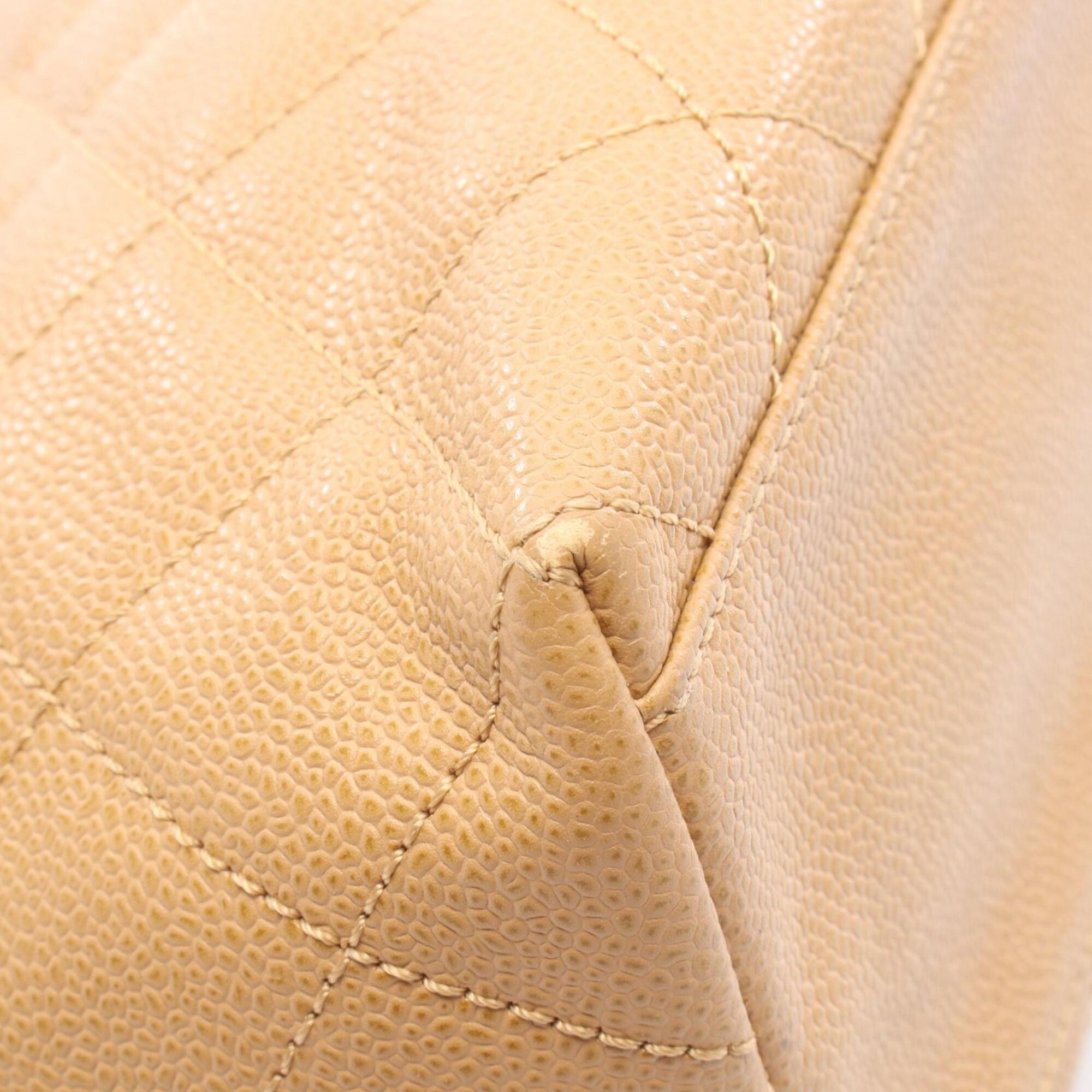 Chanel Beige Leather Handbag (Pre-Owned)
