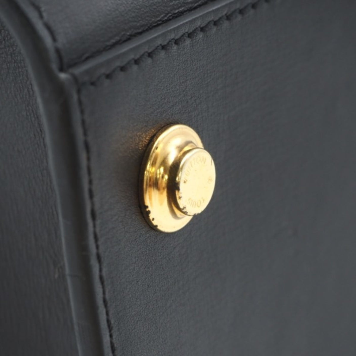 Louis Vuitton Black Noir Leather Handbag (Pre-Owned)