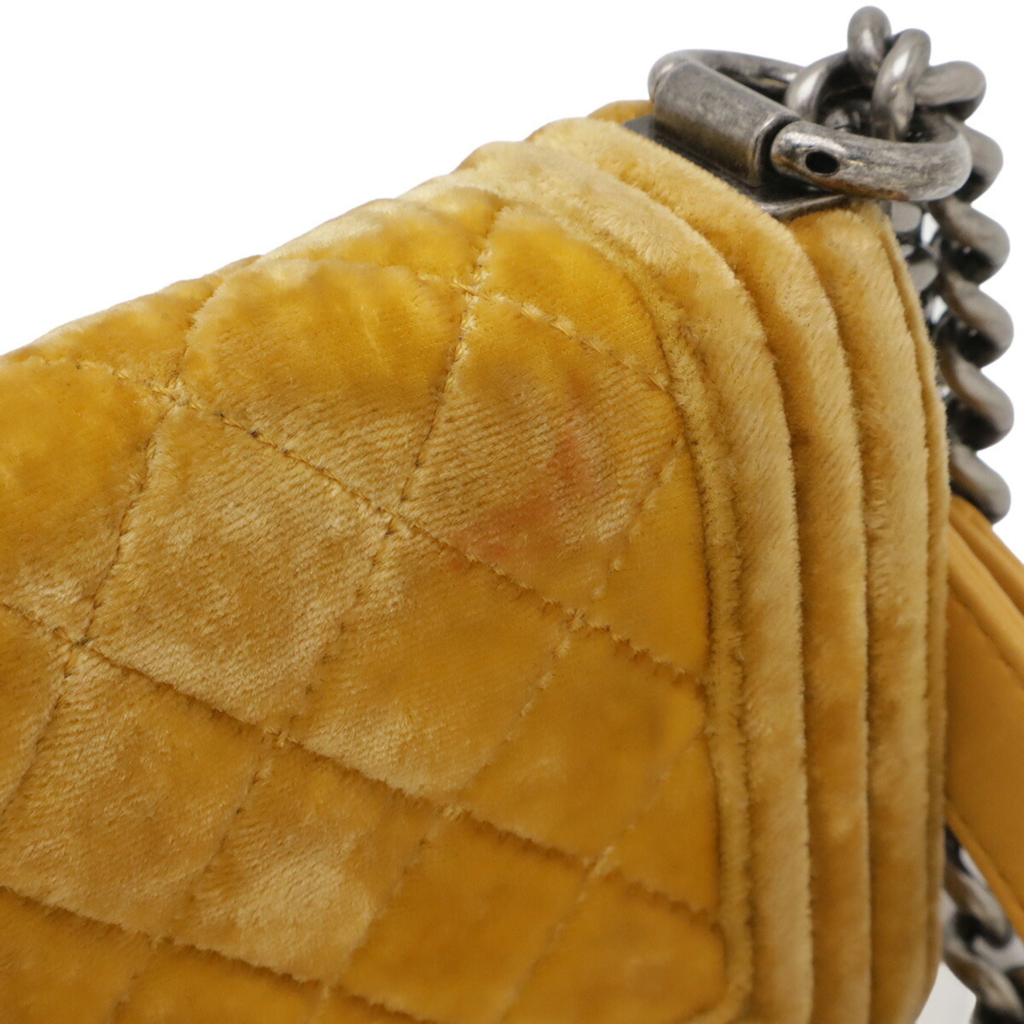 Chanel Matelasse Yellow Velvet Pochette Shoulder Bag (Pre-Owned)