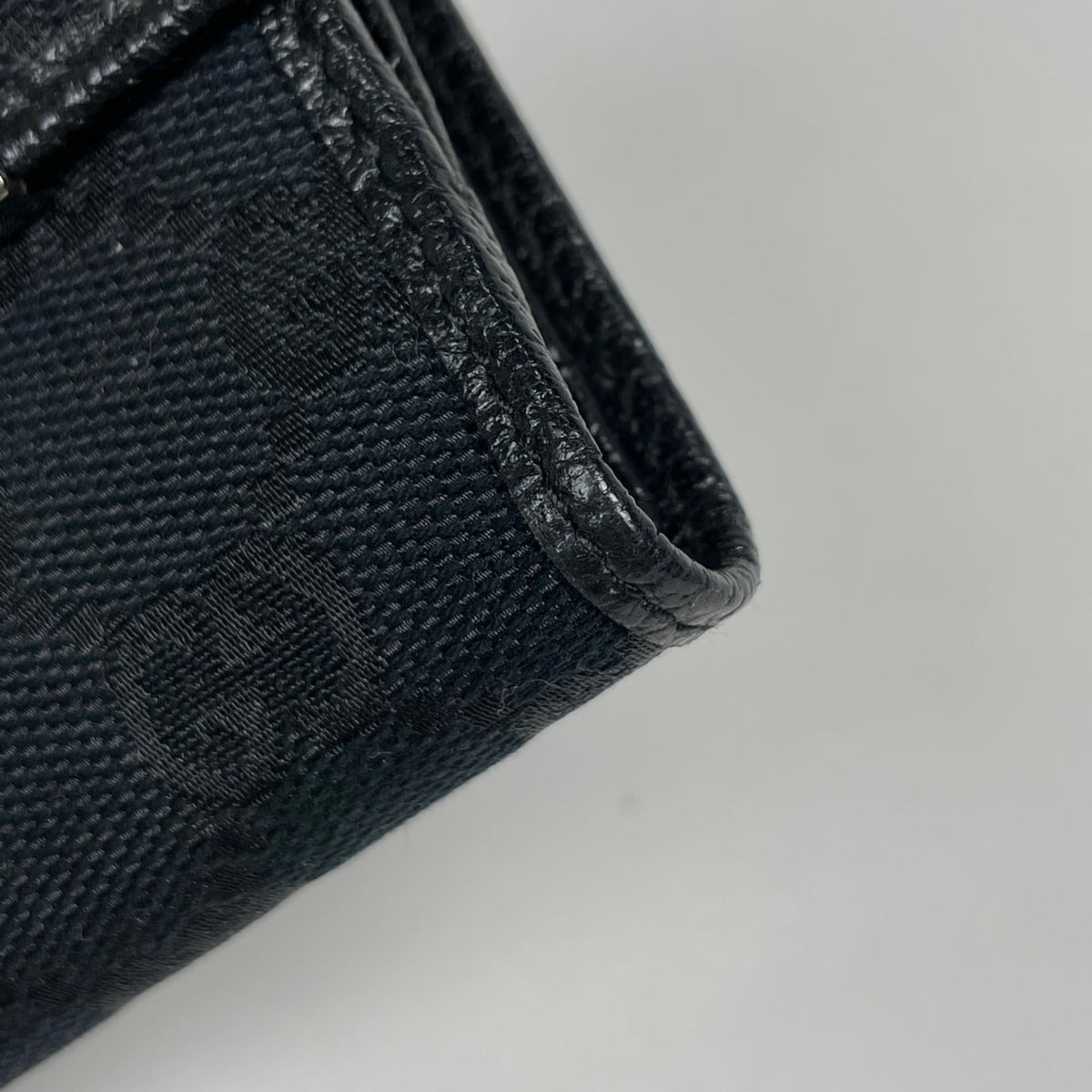 Gucci Black Gg Canvas Leather Wallet (Bi-Fold) (Pre-Owned)