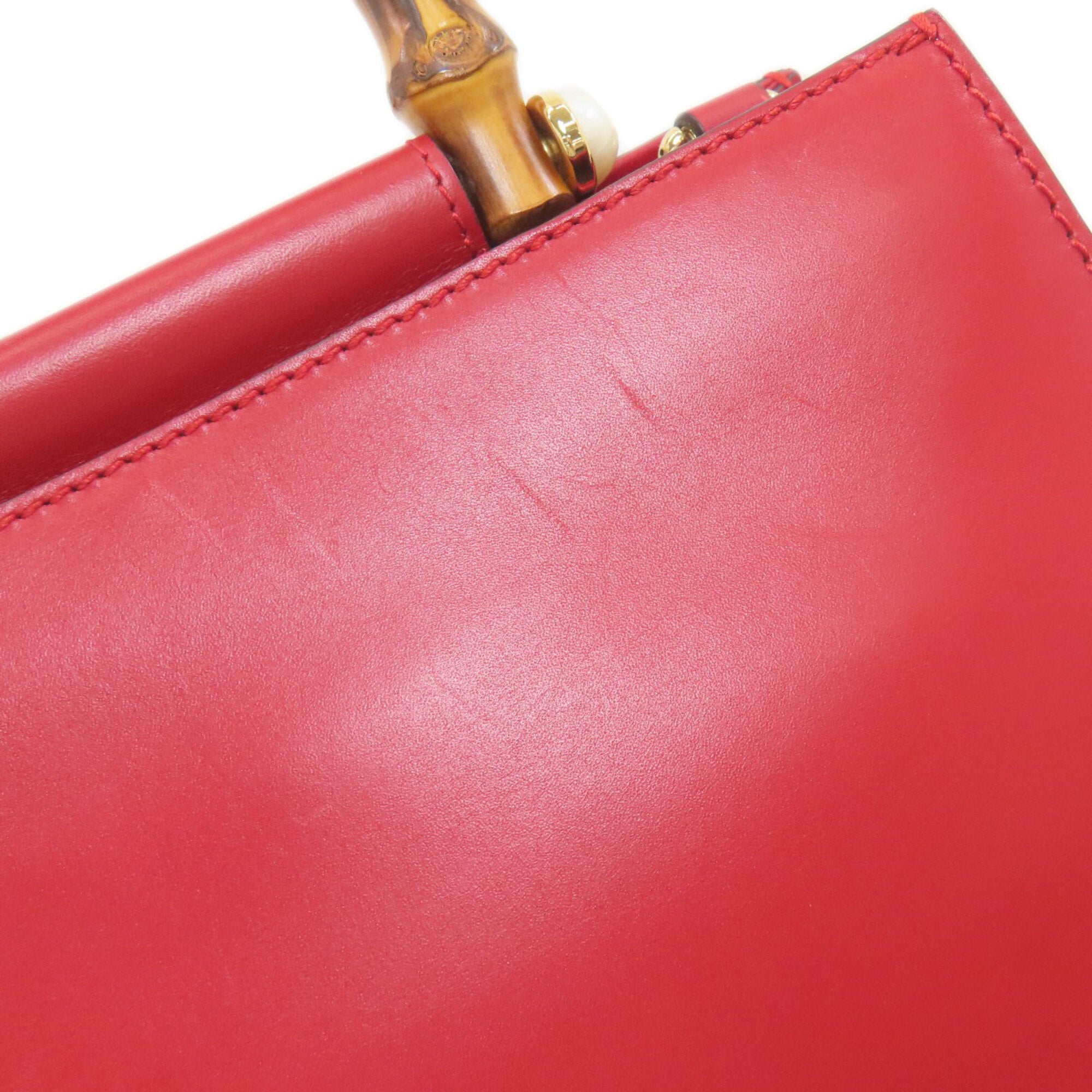 Gucci Red Color Leather Handbag (Pre-Owned)