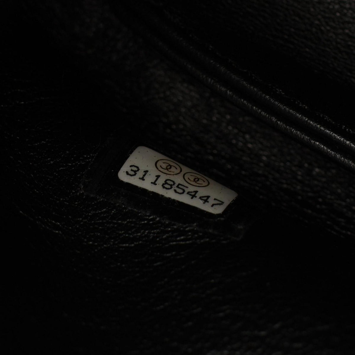 Chanel Black Leather Handbag Shoulder Bag (Pre-Owned)