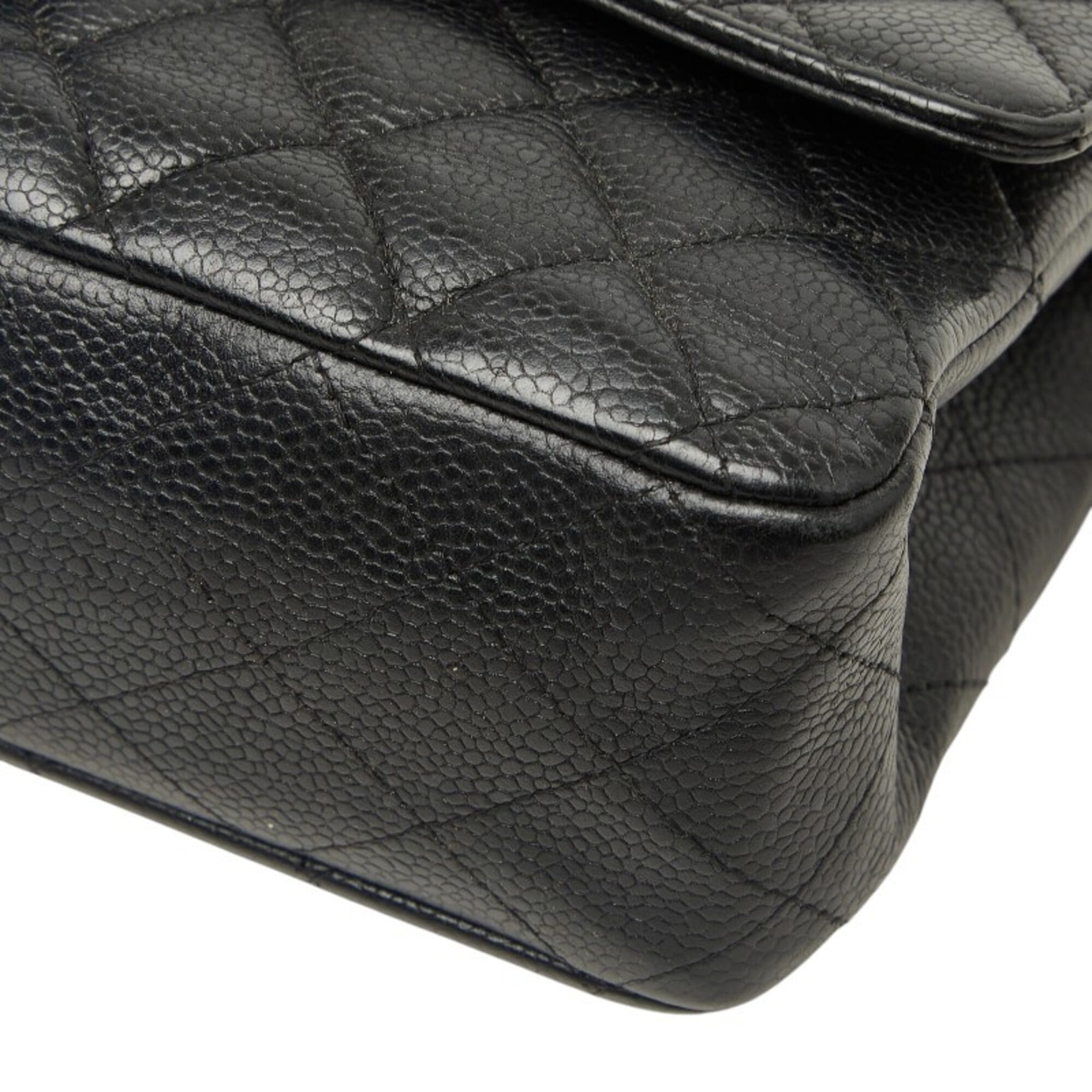 Chanel Black Grained Calfskin Shoulder Bag (Pre-Owned)
