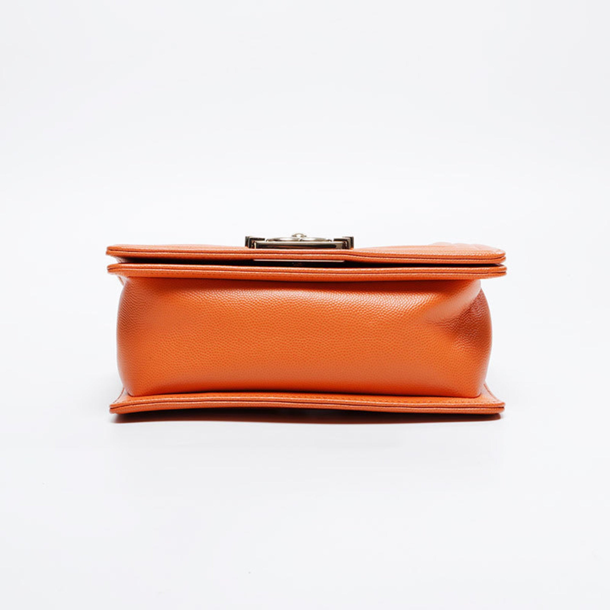 Chanel Orange Shoulder Bag (Pre-Owned)