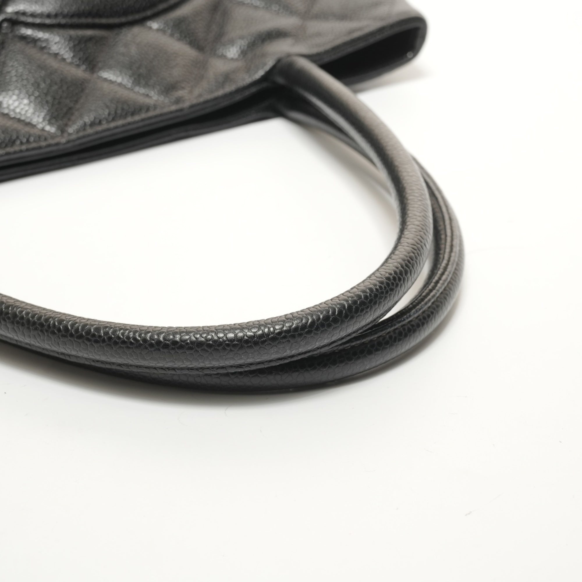 Chanel Black Grained Calfskin Tote Bag (Pre-Owned)
