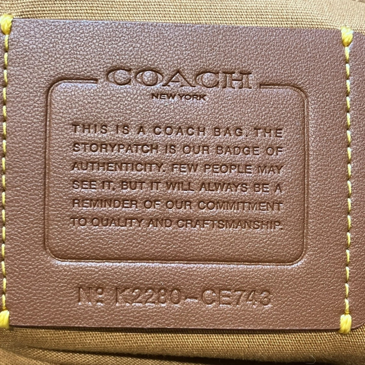 Coach Gray Canvas Shoulder Bag (Pre-Owned)