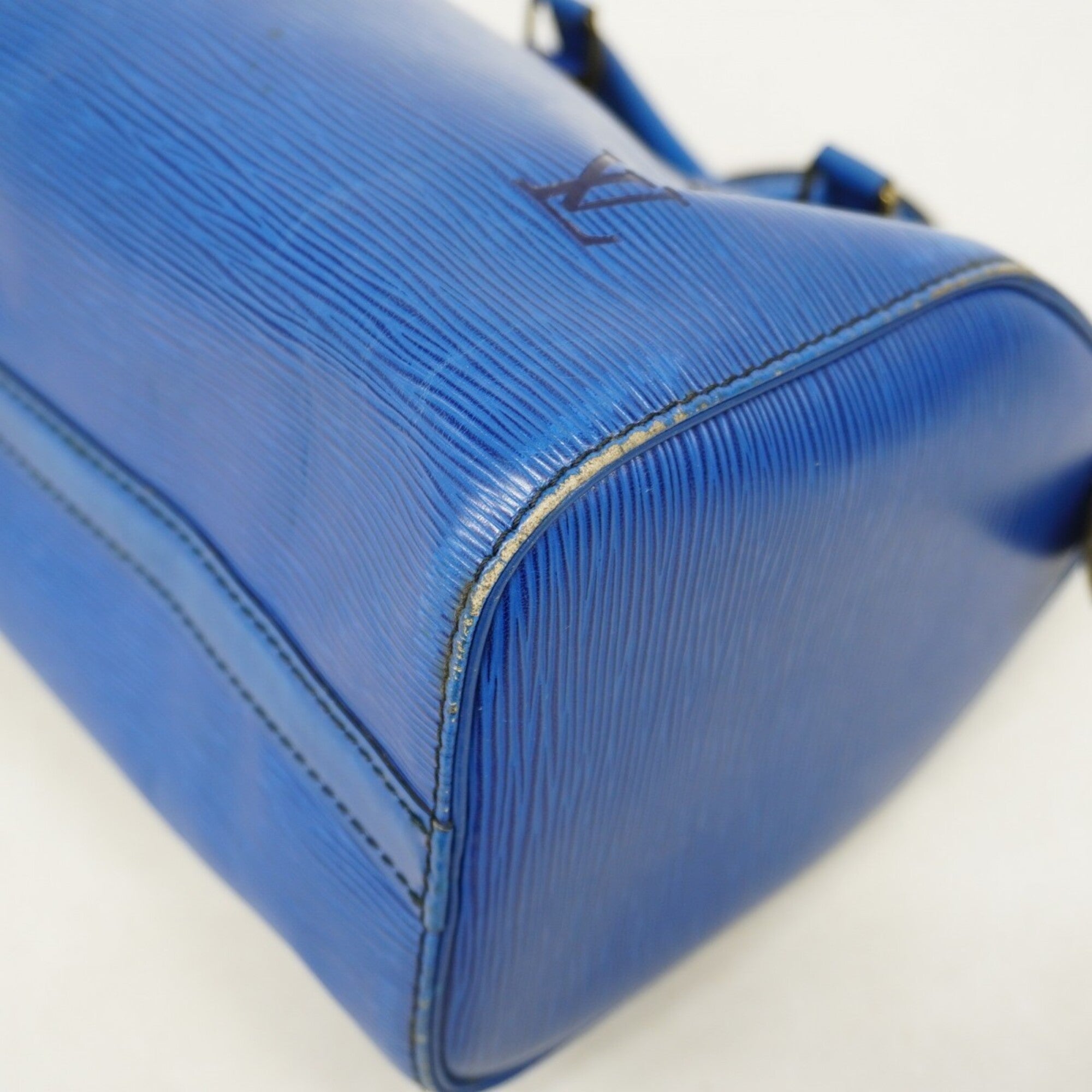 Louis Vuitton Toledo Blue Handbag (Pre-Owned)