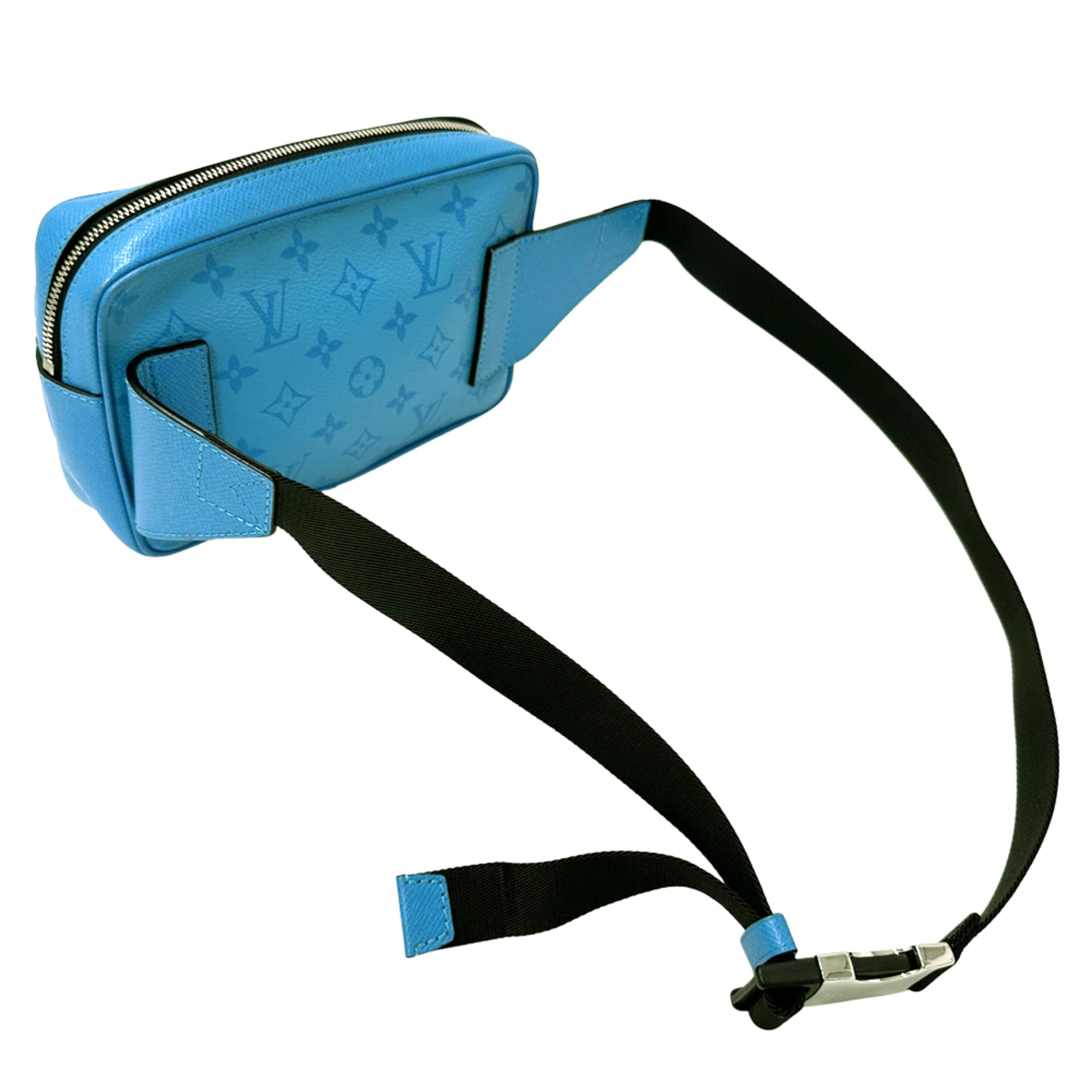 Louis Vuitton Blue Taiga Leather Handbag Sling Bag (Pre-Owned)