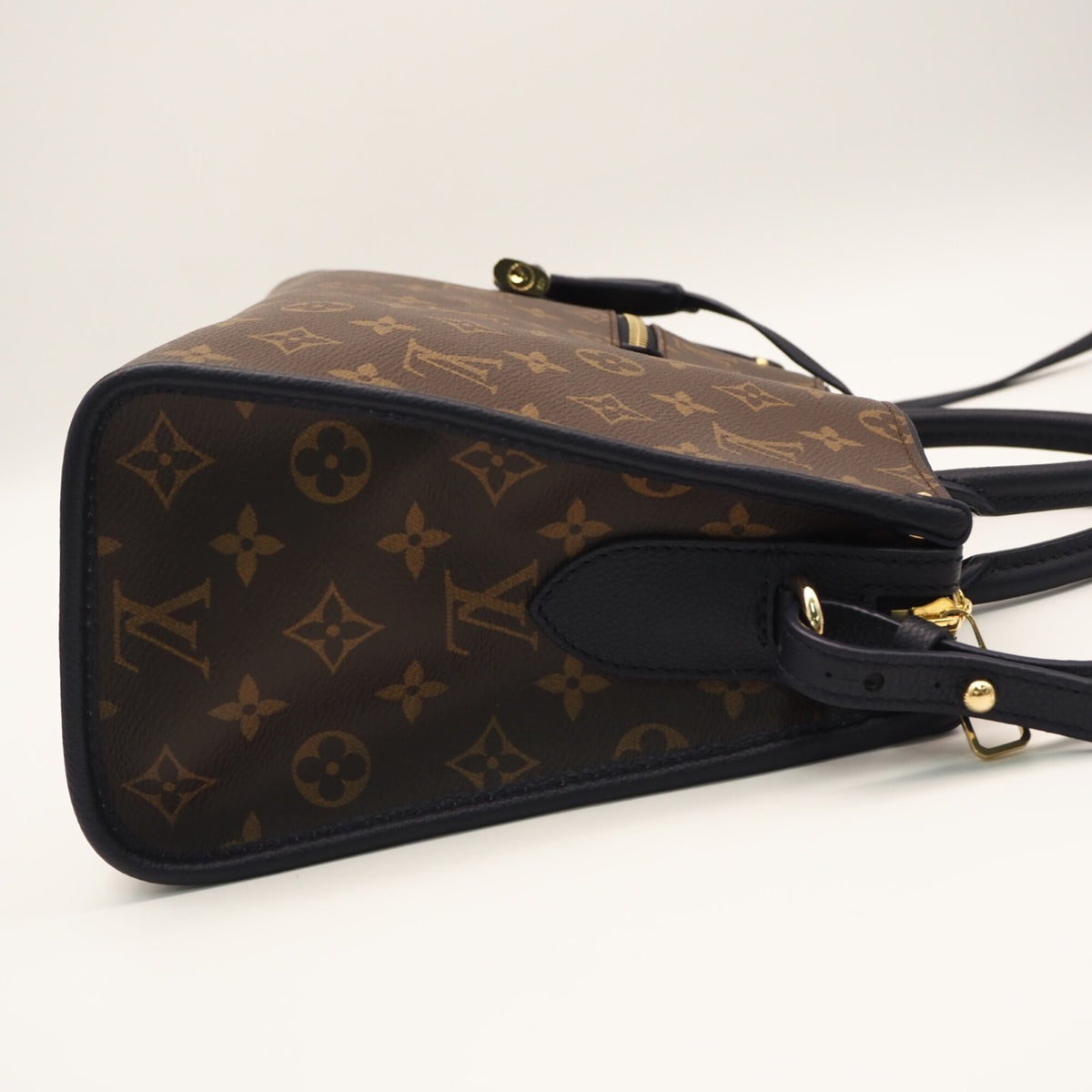 Louis Vuitton Beige Brown Monogram Navy Monogram Handbag (Pre-Owned)
