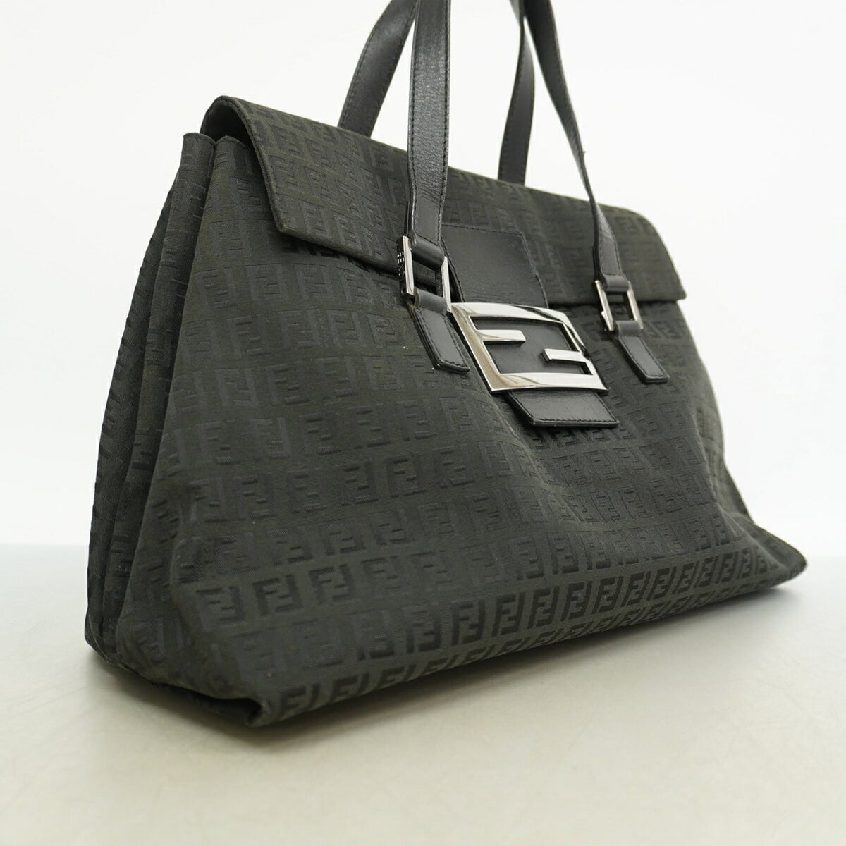 Fendi Black Nylon Canvas Handbag (Pre-Owned)