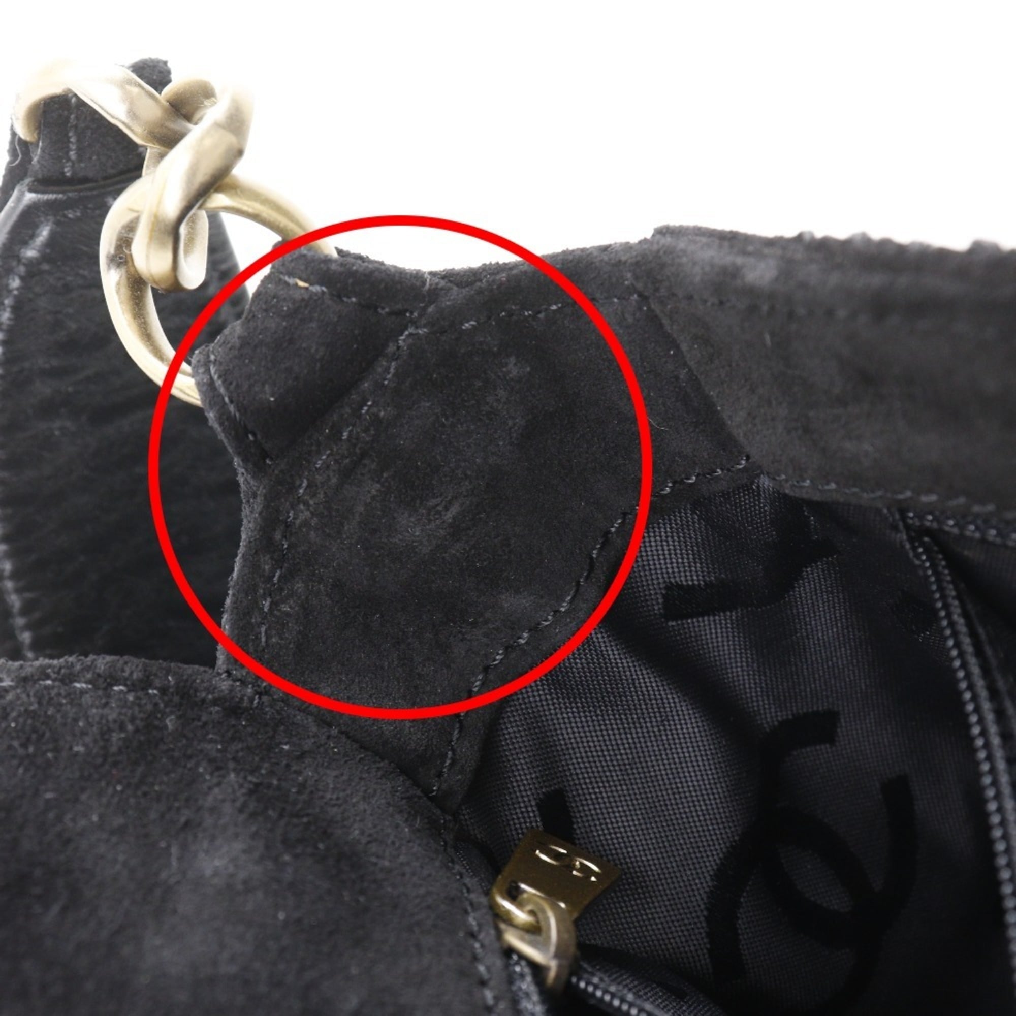 Chanel Black Suede Shoulder Bag (Pre-Owned)