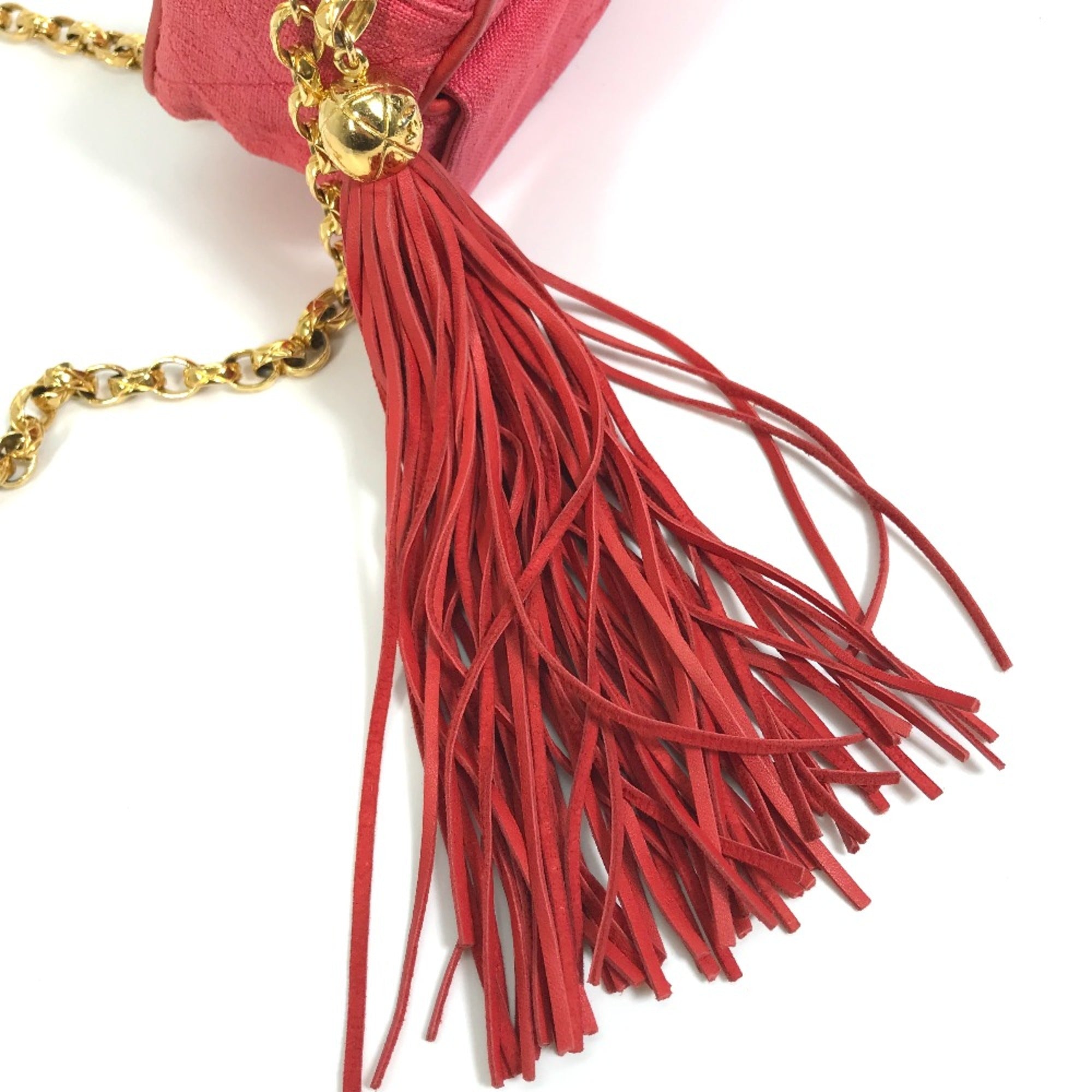 Chanel Red Cloth Shoulder Bag (Pre-Owned)