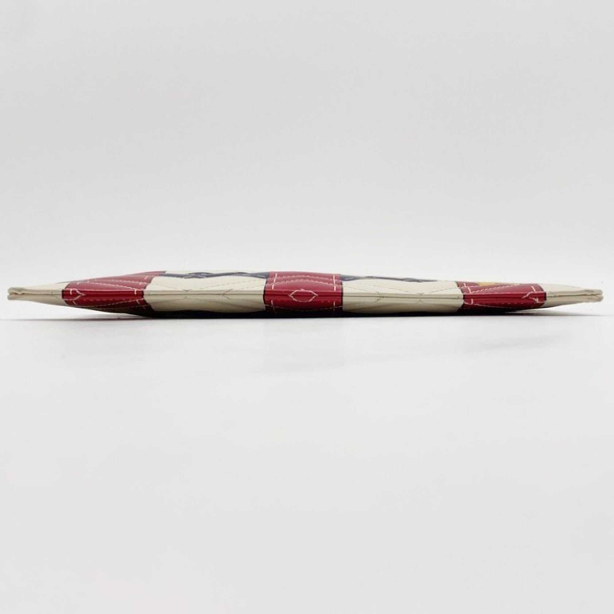 Gucci Ivory Navy Red Color Leather Clutch Bag (Pre-Owned)