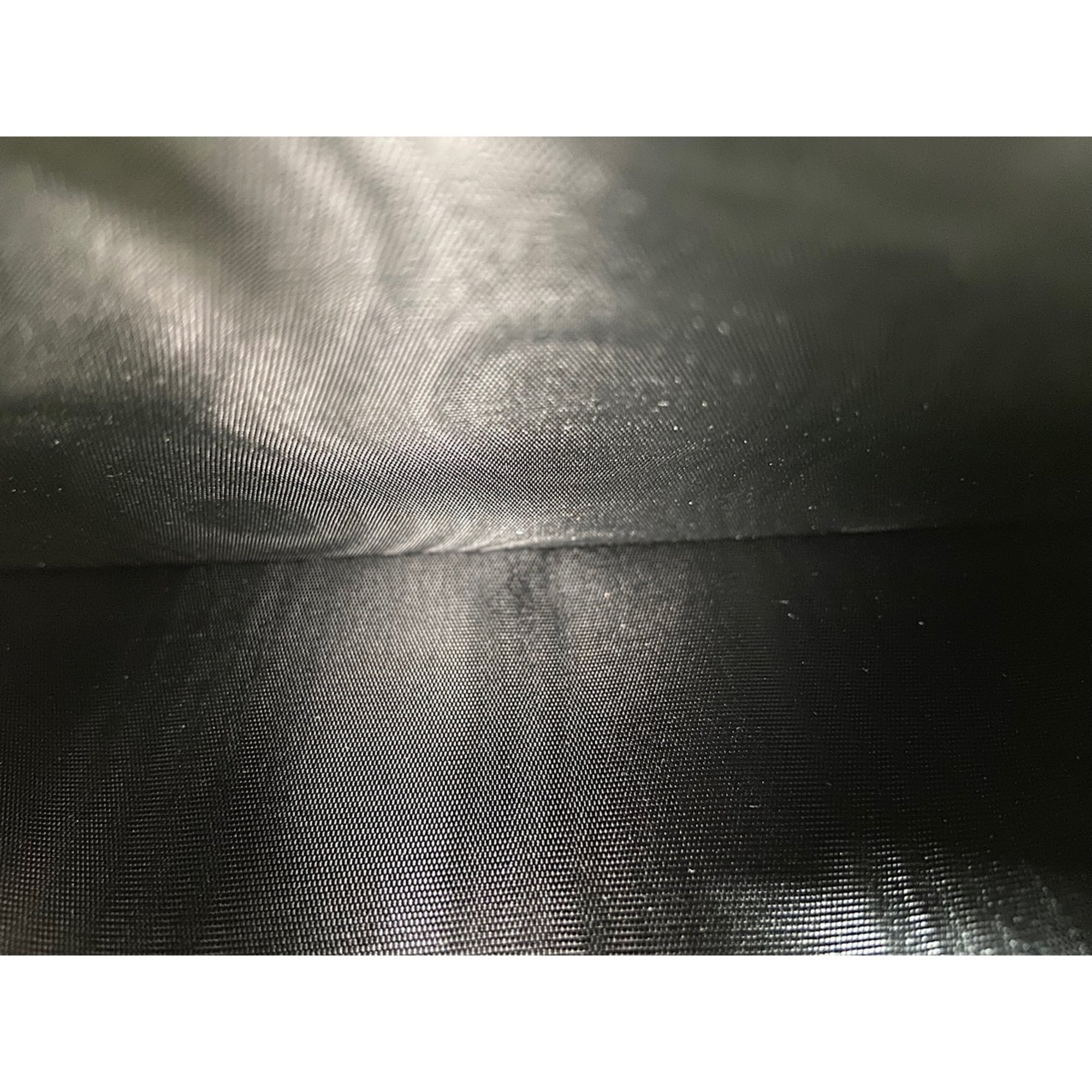 Yves Saint Laurent Black Shoulder Bag (Pre-Owned)