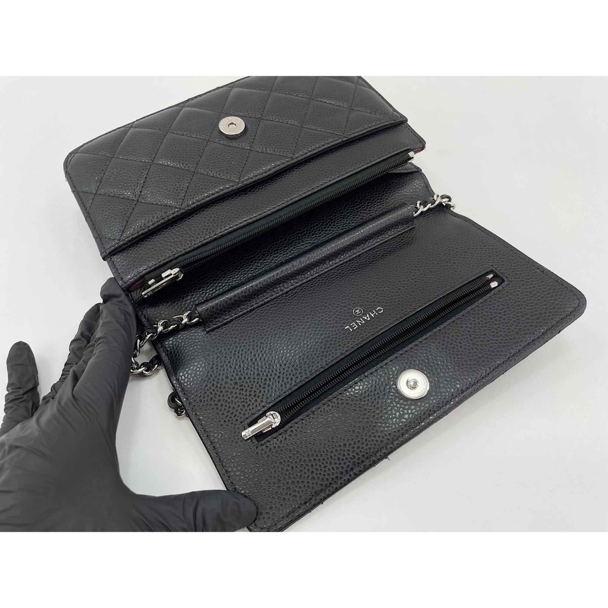 Chanel Matelasse Black Shoulder Bag (Pre-Owned)