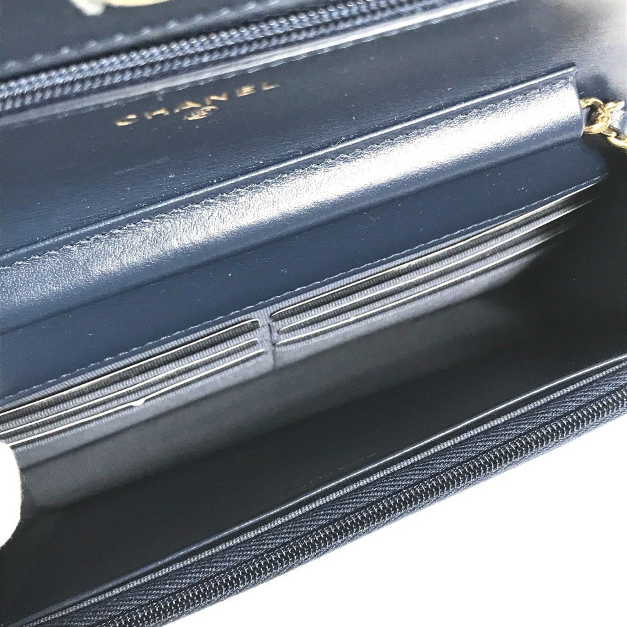 Chanel Blue Denim Shoulder Bag (Pre-Owned)